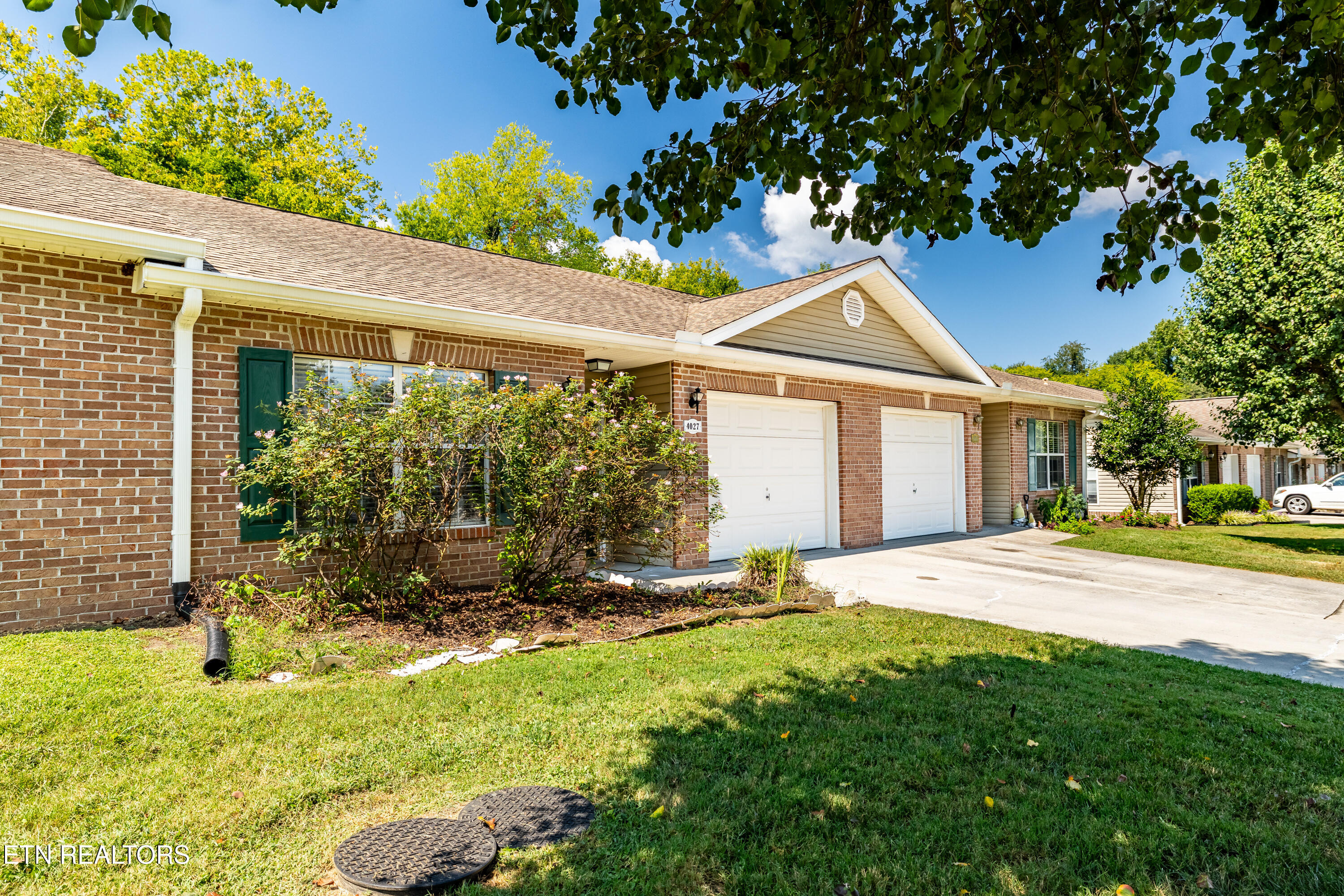4027 Darwin Way Knoxville TN 37918