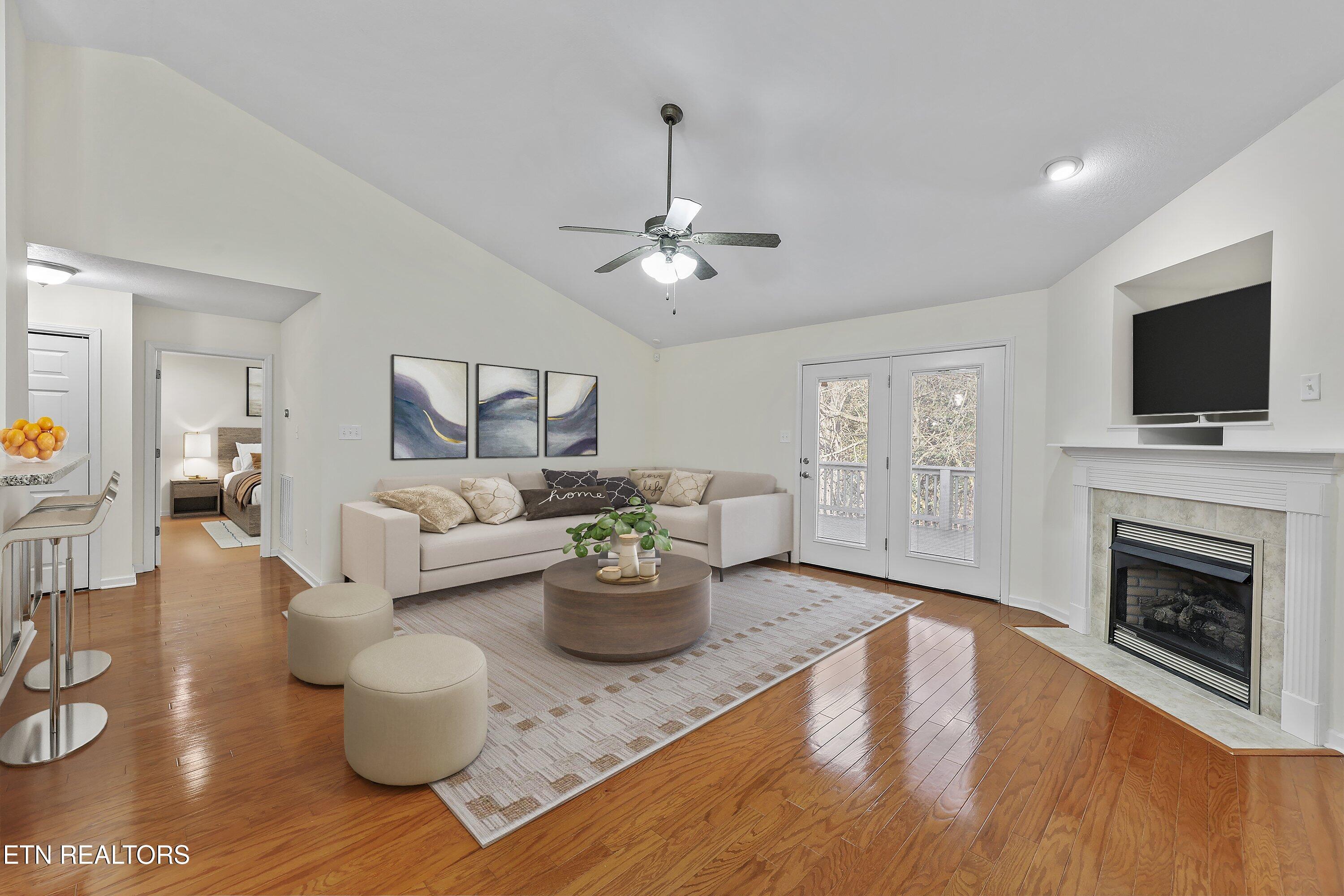 8772 Carriage House Way Knoxville TN 37923