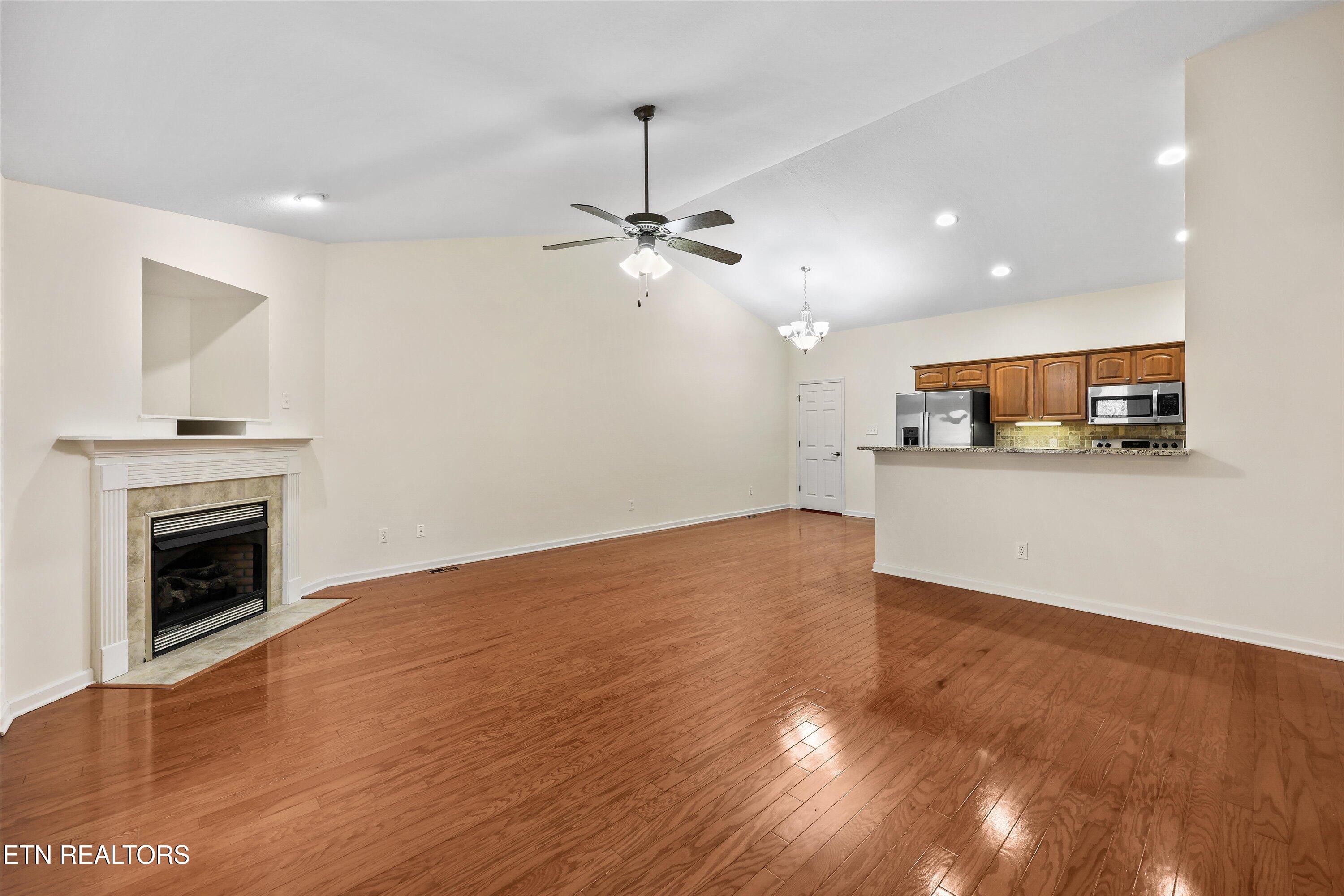 8772 Carriage House Way Knoxville TN 37923