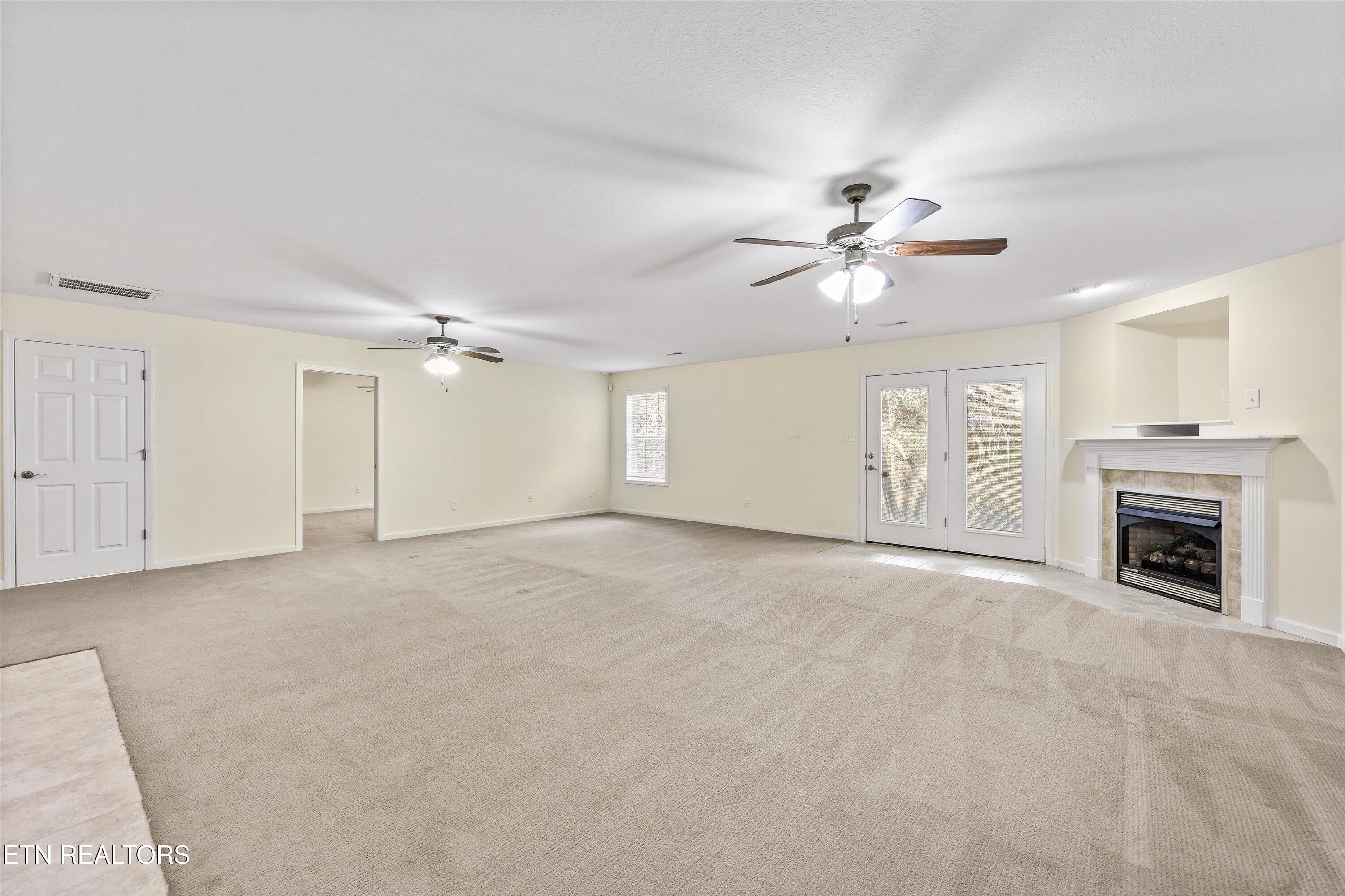 8772 Carriage House Way Knoxville TN 37923