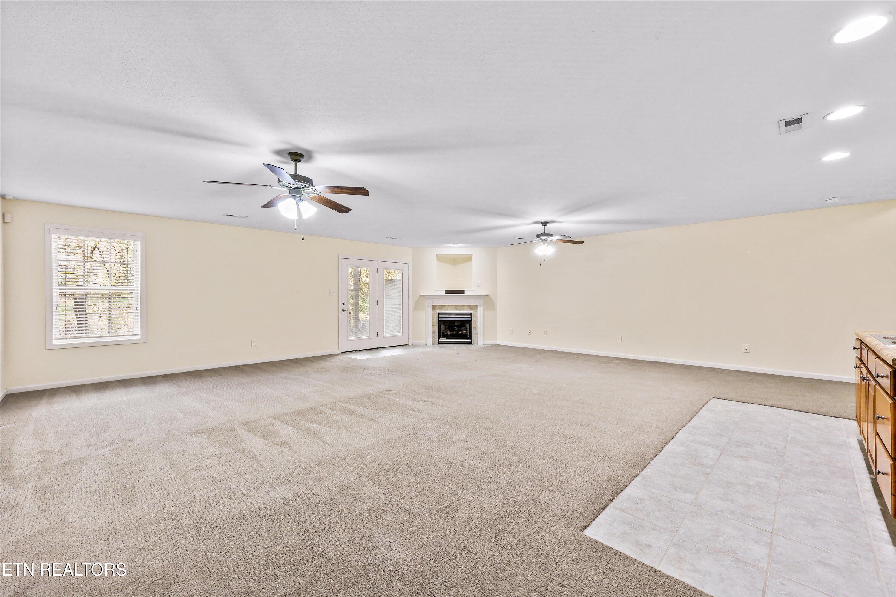8772 Carriage House Way Knoxville TN 37923