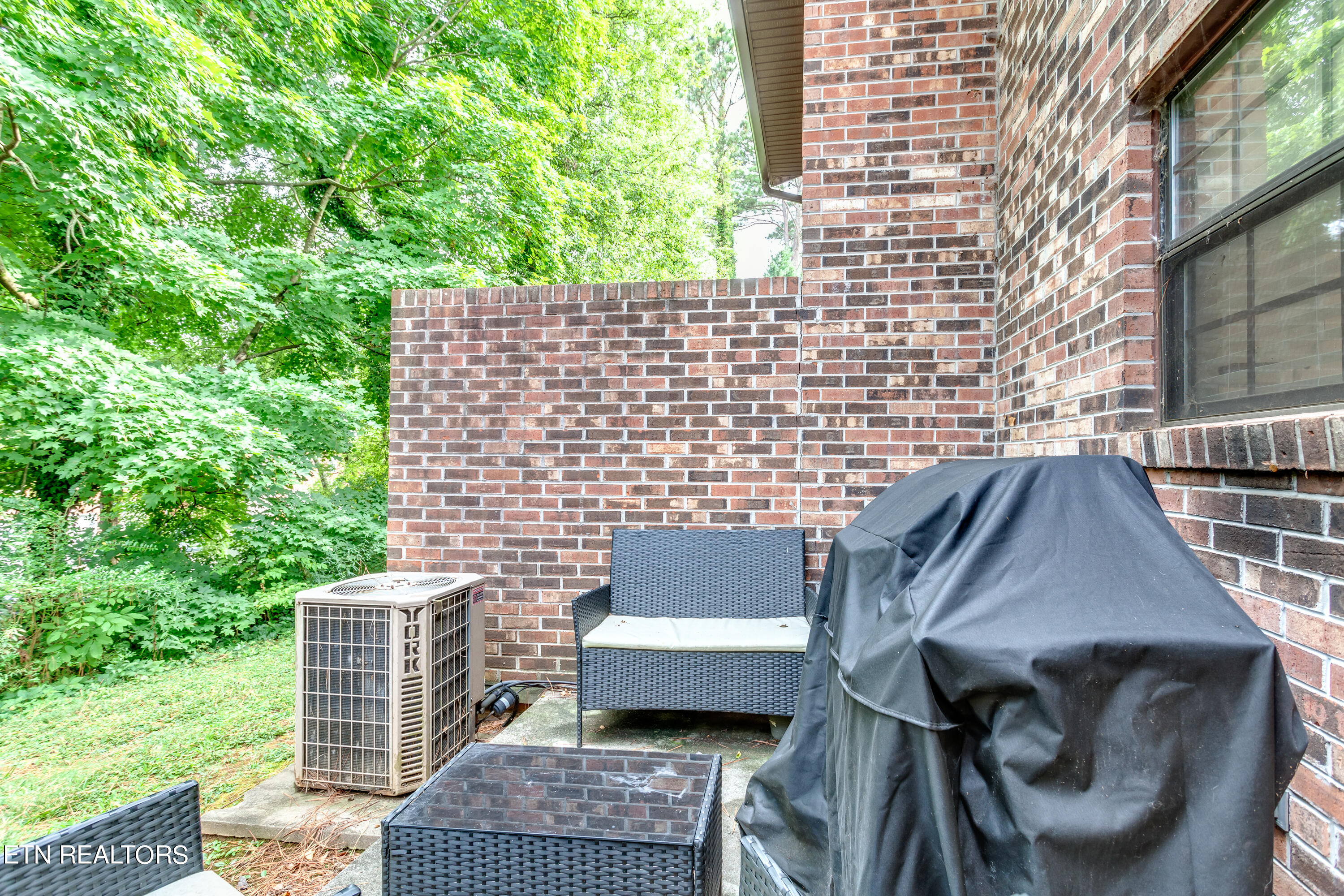 810 Highland Drive Knoxville TN 37912