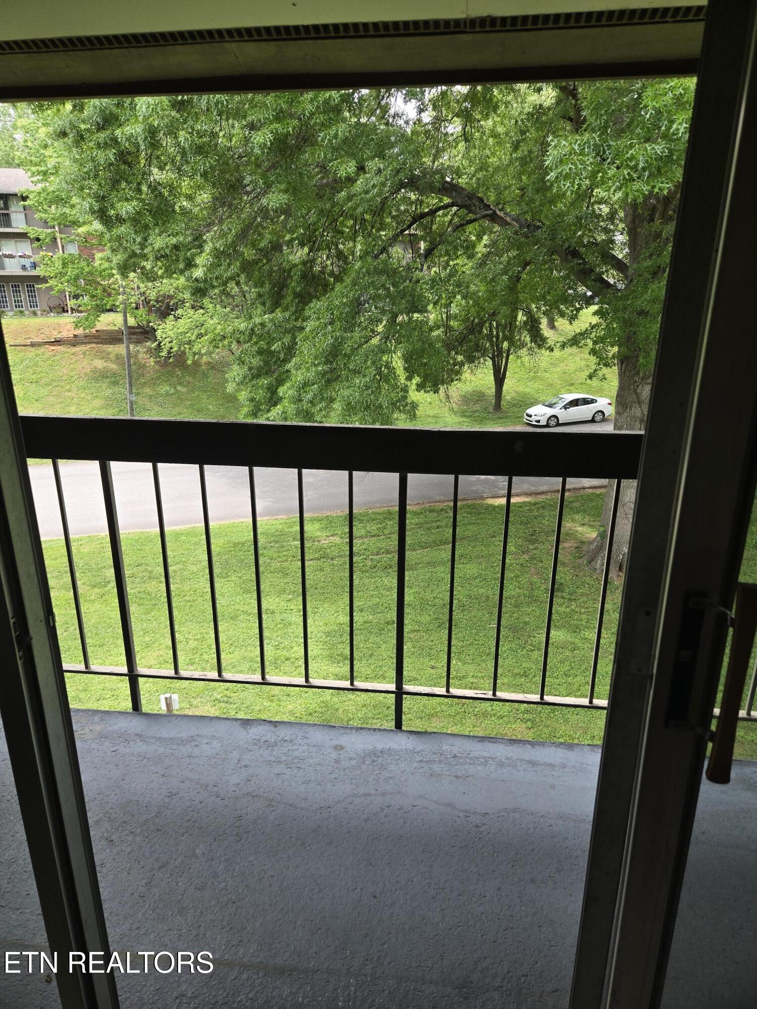 435 Canberra Drive Knoxville TN 37923