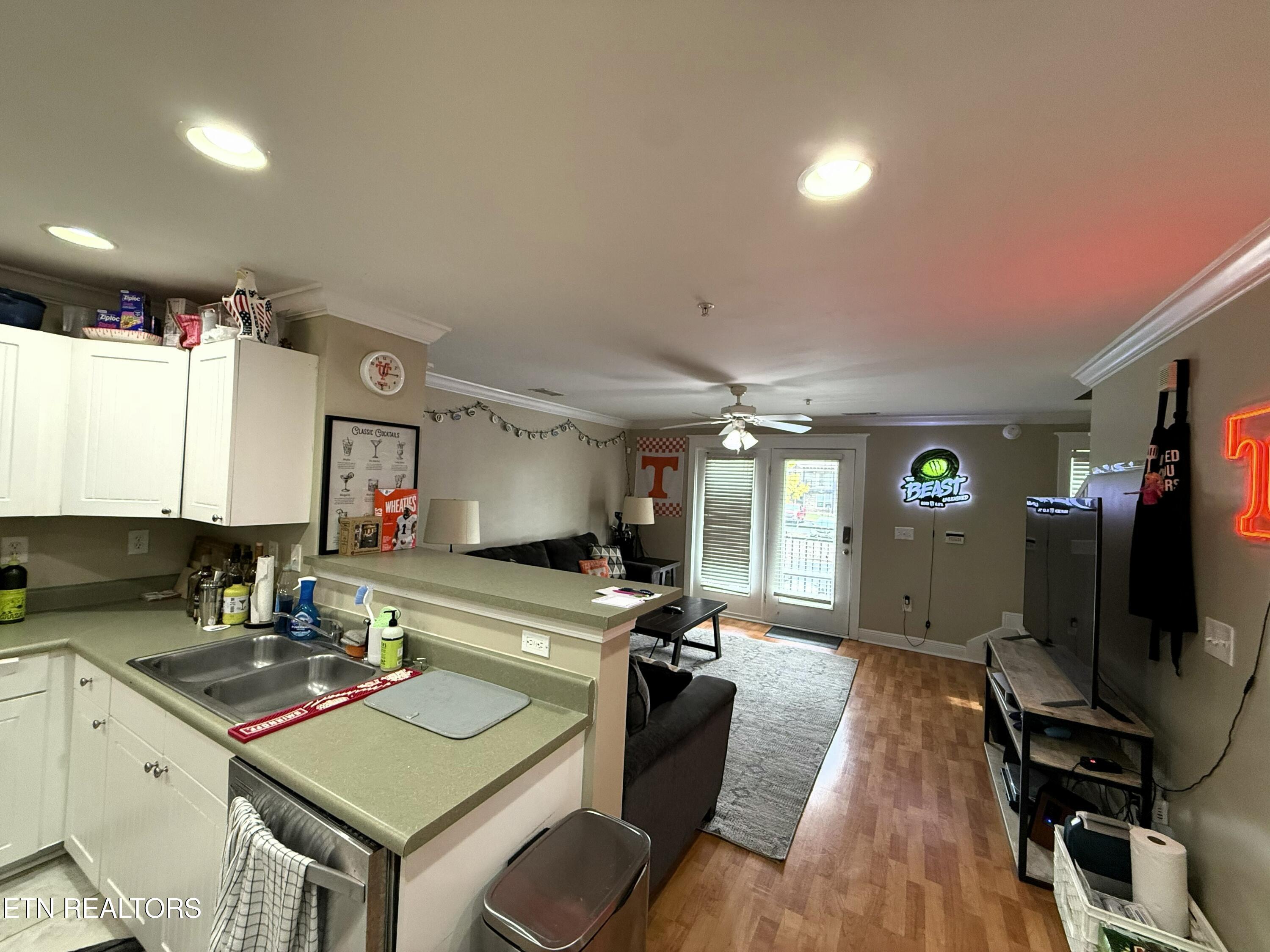 1105 Tree Top Way Knoxville TN 37920