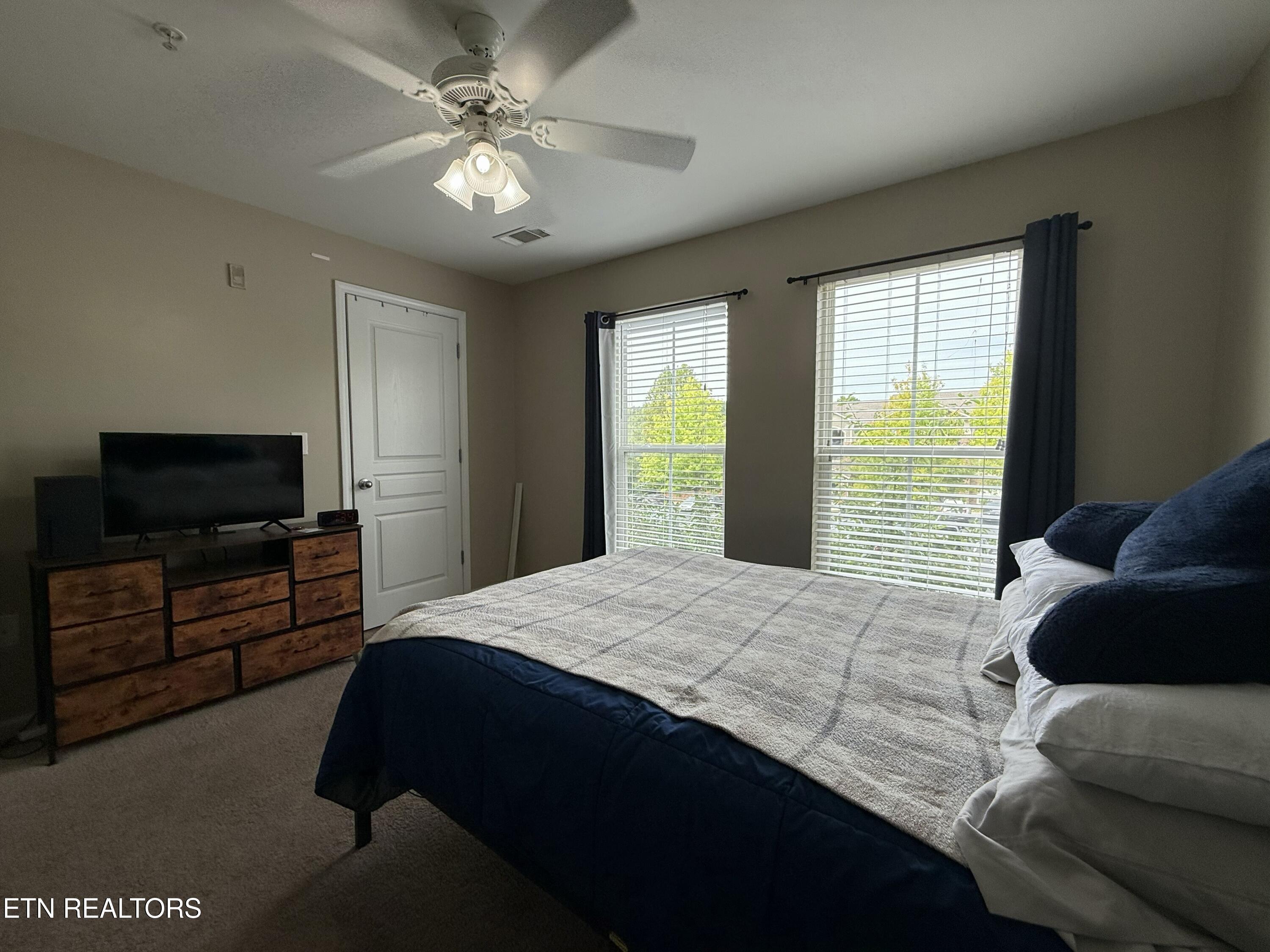 1105 Tree Top Way Knoxville TN 37920