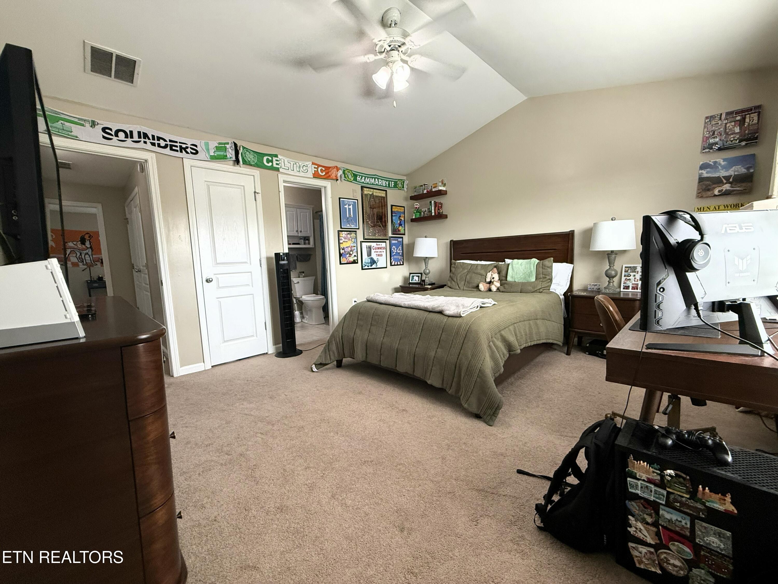 1105 Tree Top Way Knoxville TN 37920