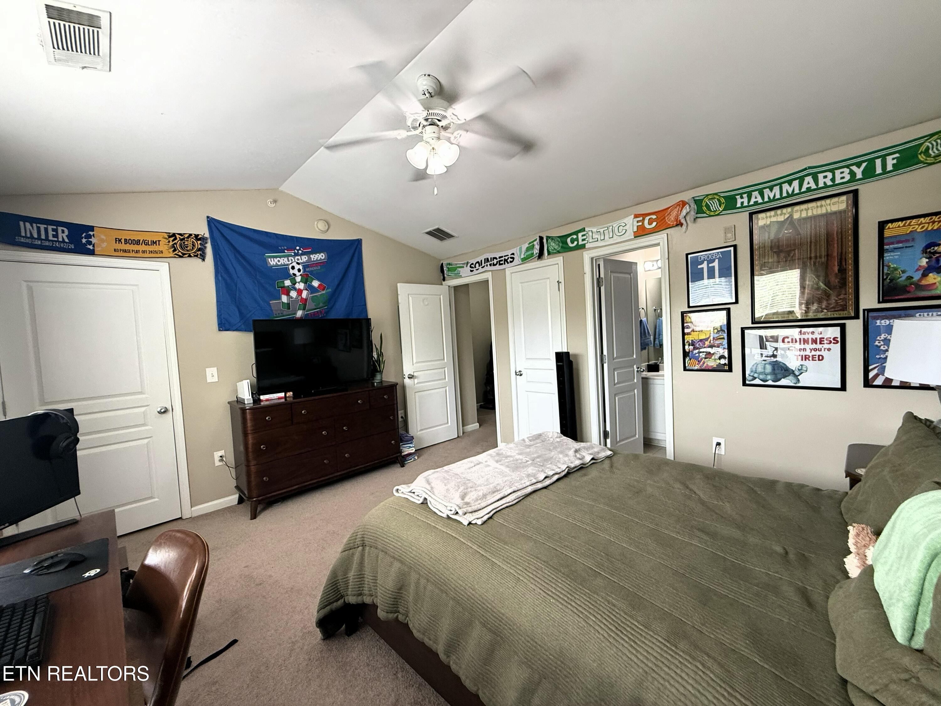 1105 Tree Top Way Knoxville TN 37920