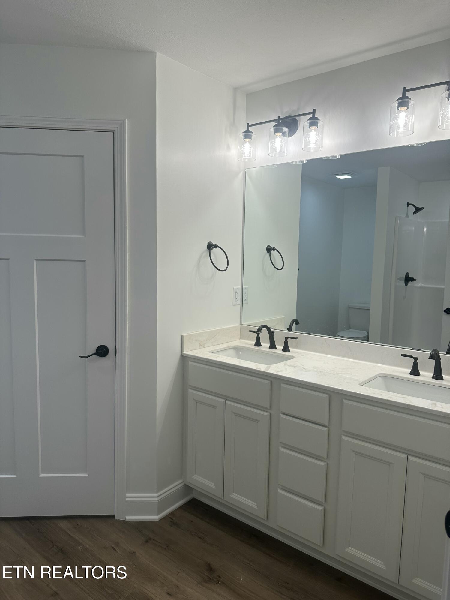 620 Snowflower Circle Pigeon Forge TN 37863