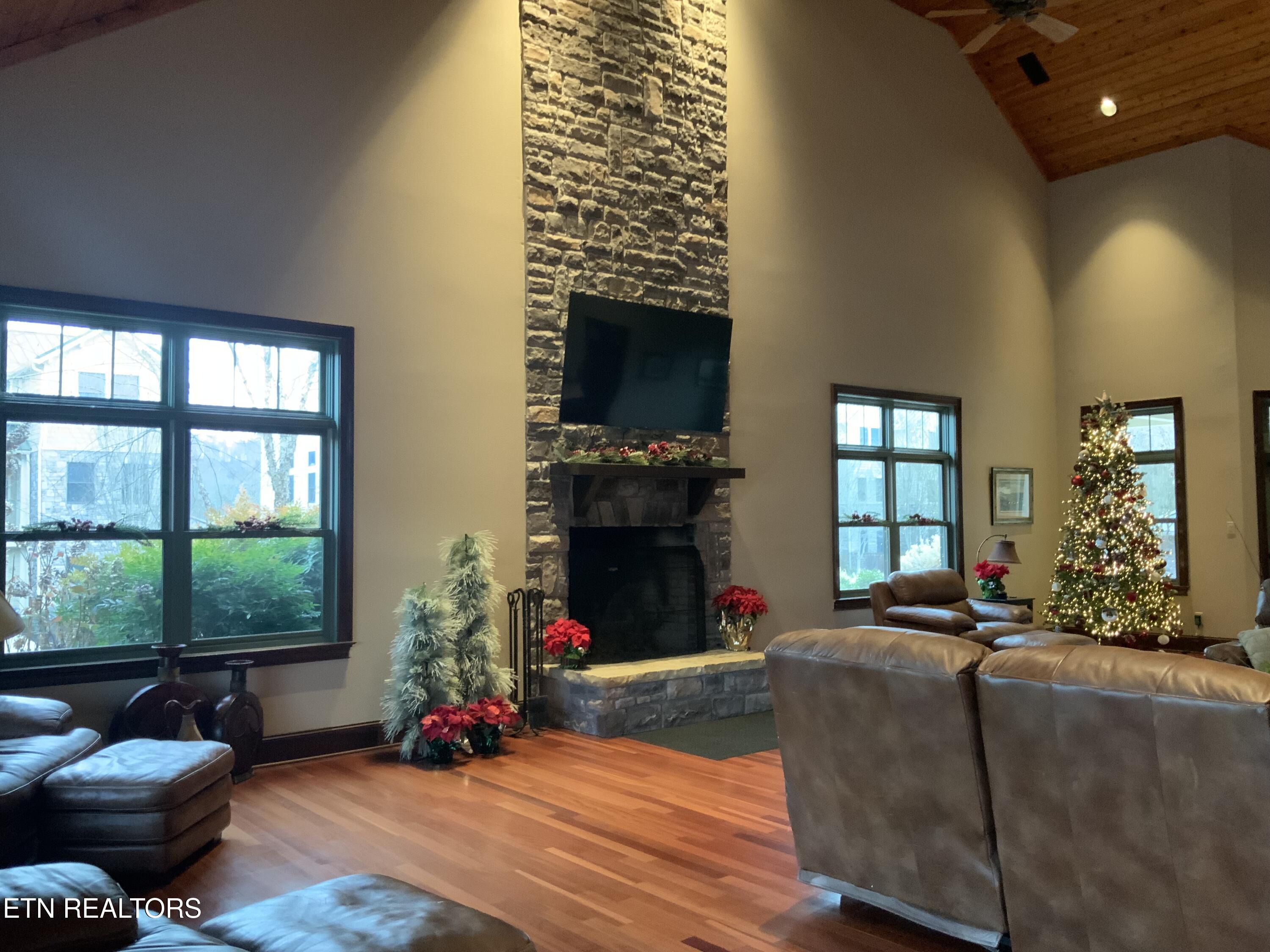 408 Waterside Circle Andersonville TN 37705