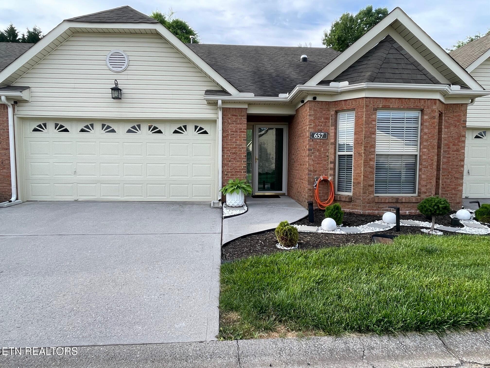 657 Applegate Lane Knoxville TN 37934