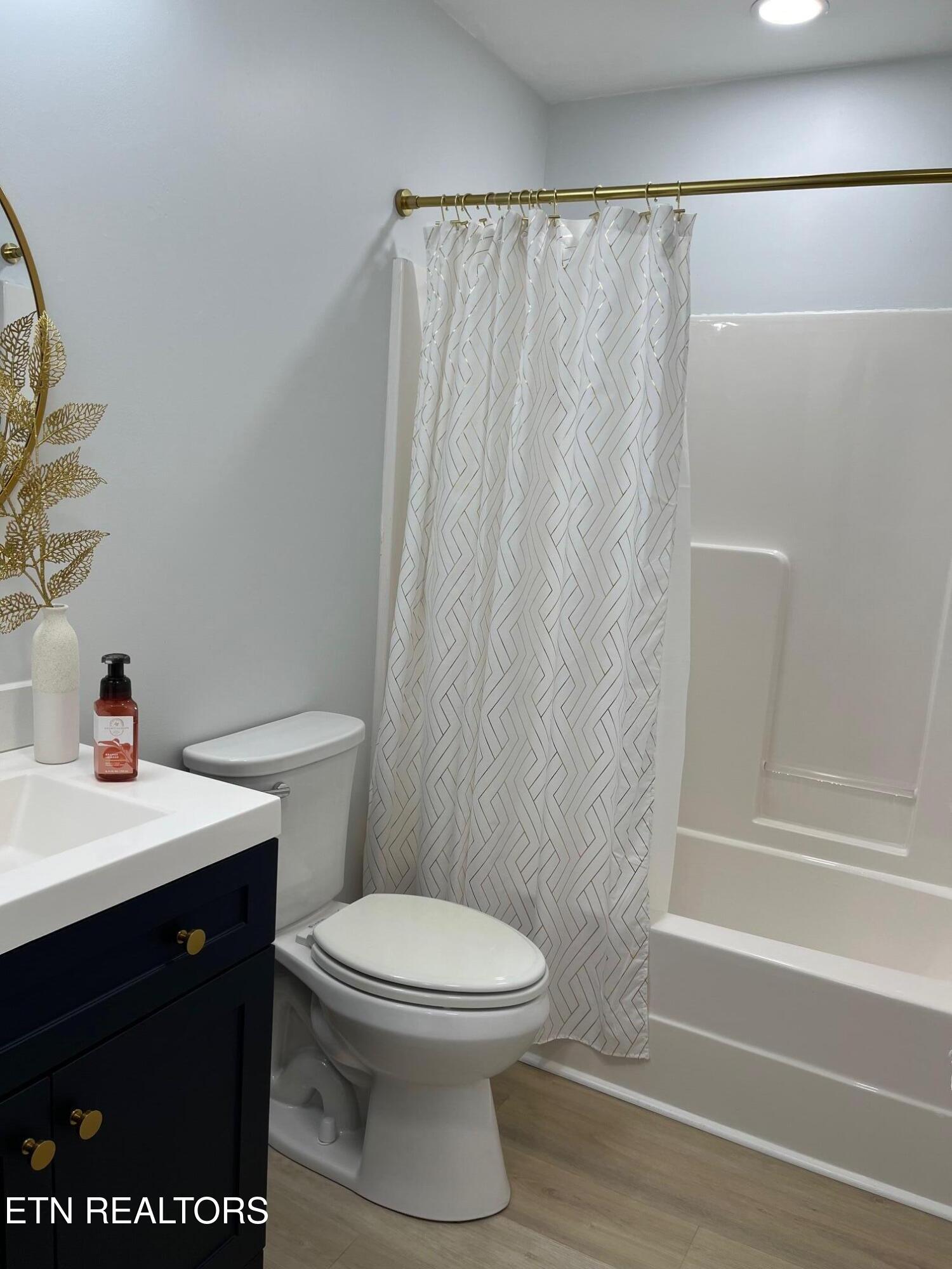 657 Applegate Lane Knoxville TN 37934