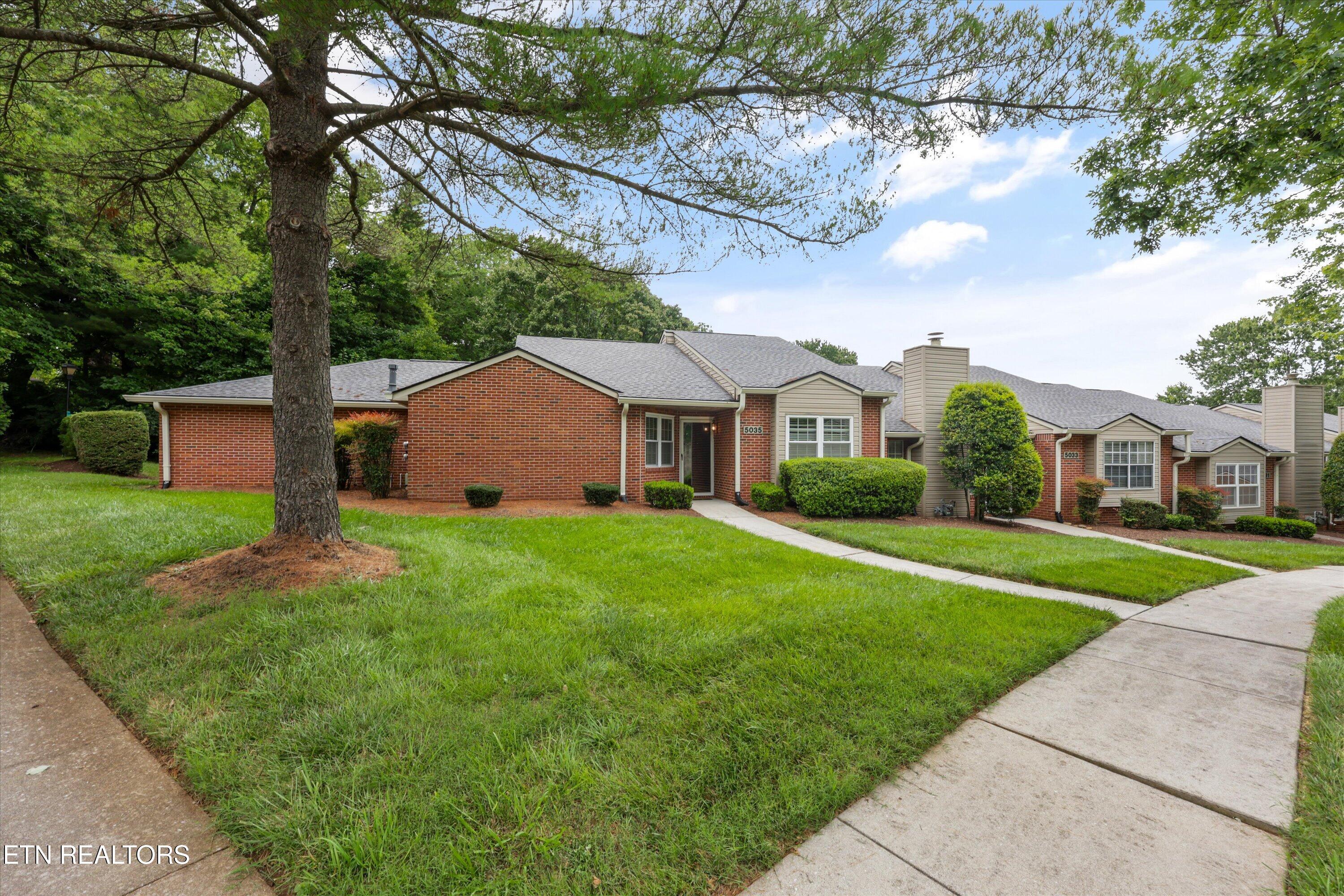 5035 Griffins Gate Lane Knoxville TN 37912