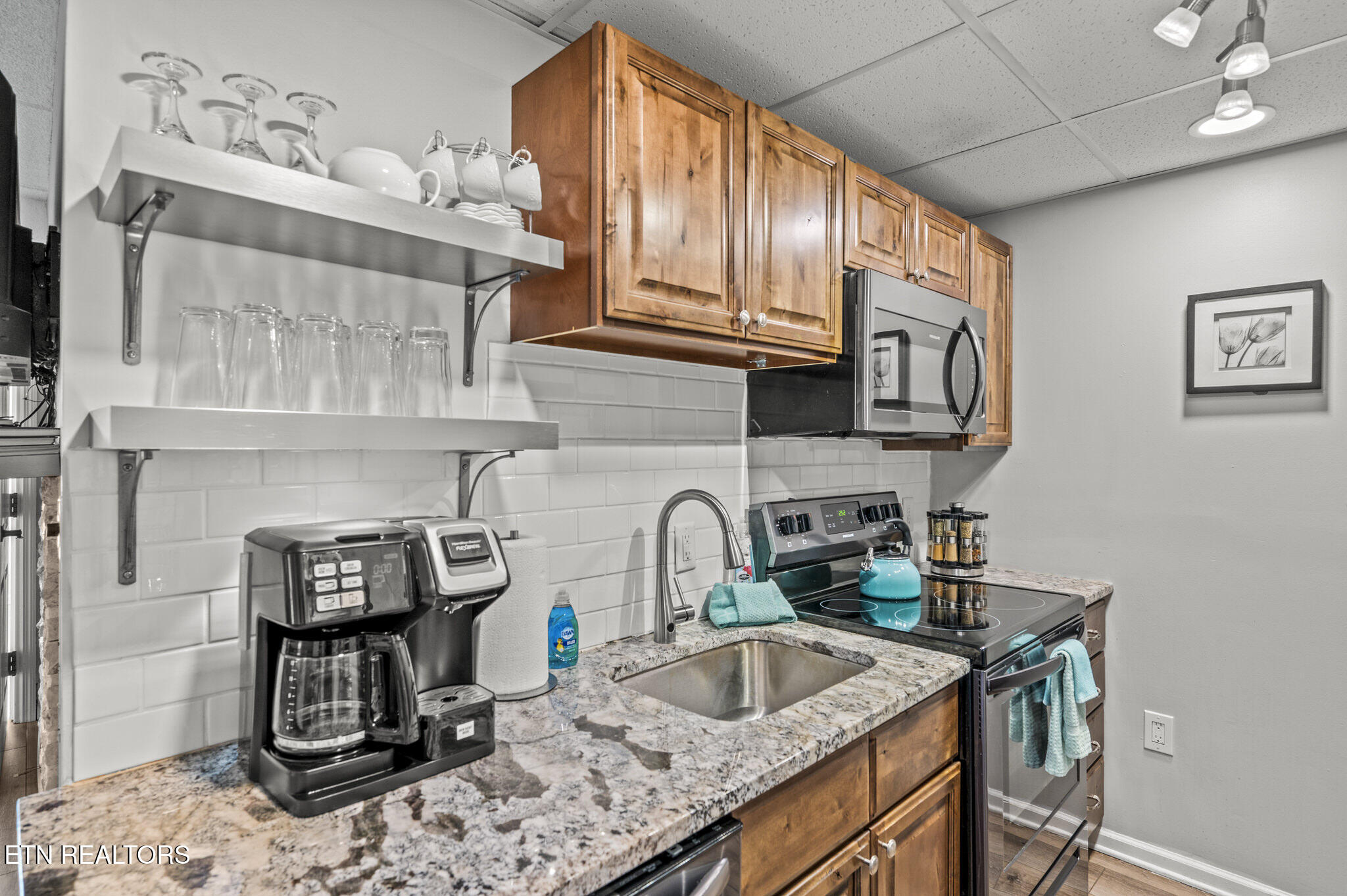 413 Baskins Creek Road Gatlinburg TN 37738