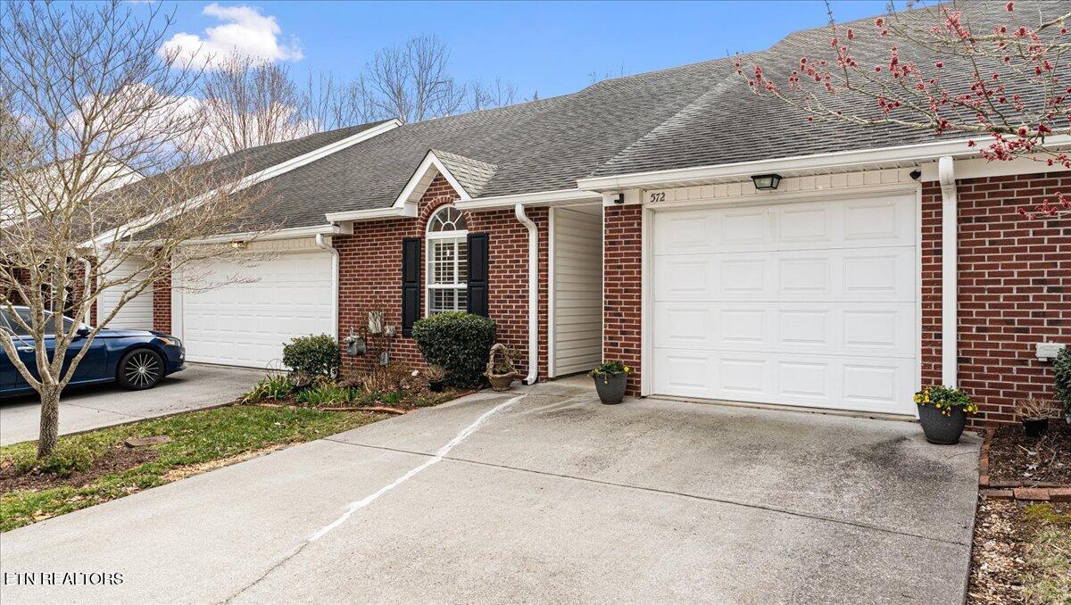 572 Brookshire Way Knoxville TN 37923