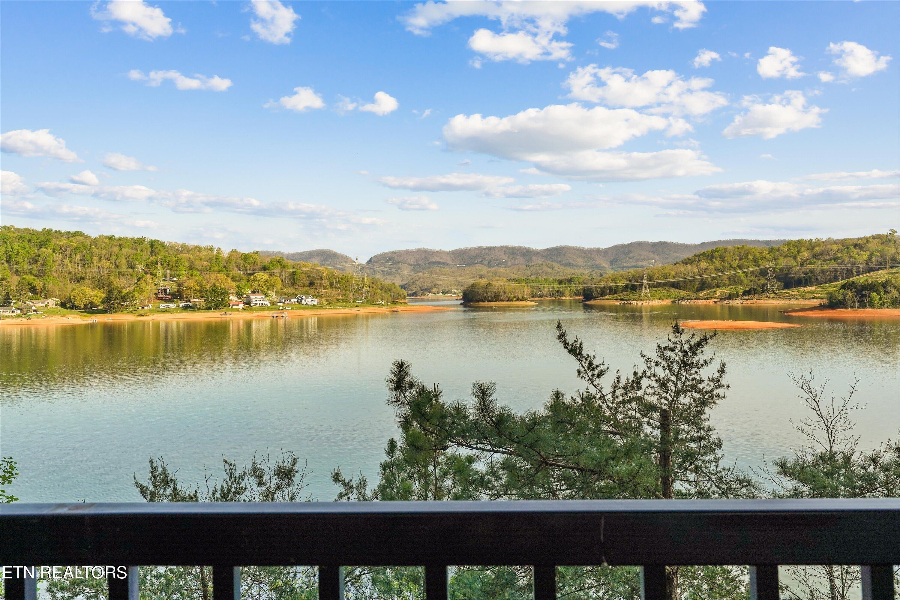 313 Sandpiper Lane Bean Station TN 37708