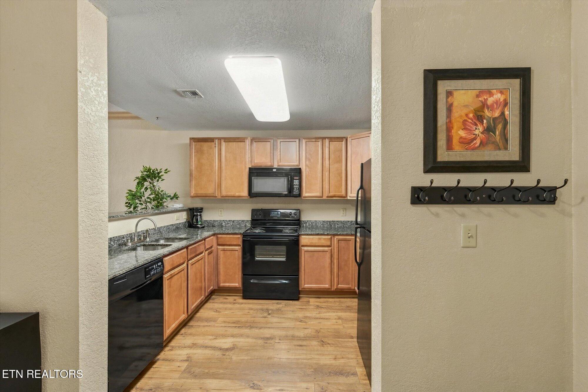 124 Plaza Drive Pigeon Forge TN 37863