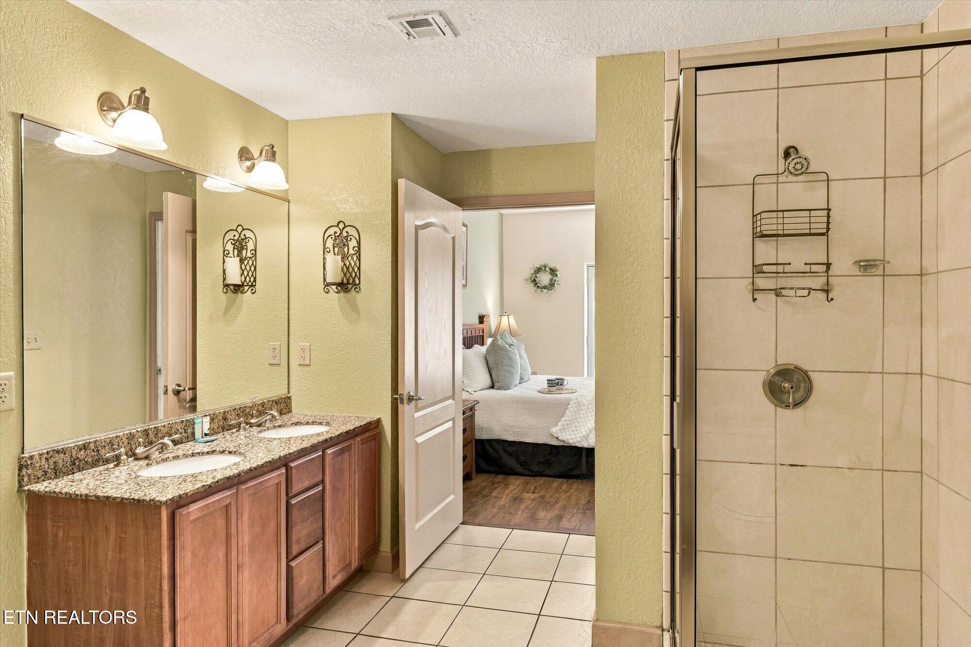 124 Plaza Drive Pigeon Forge TN 37863
