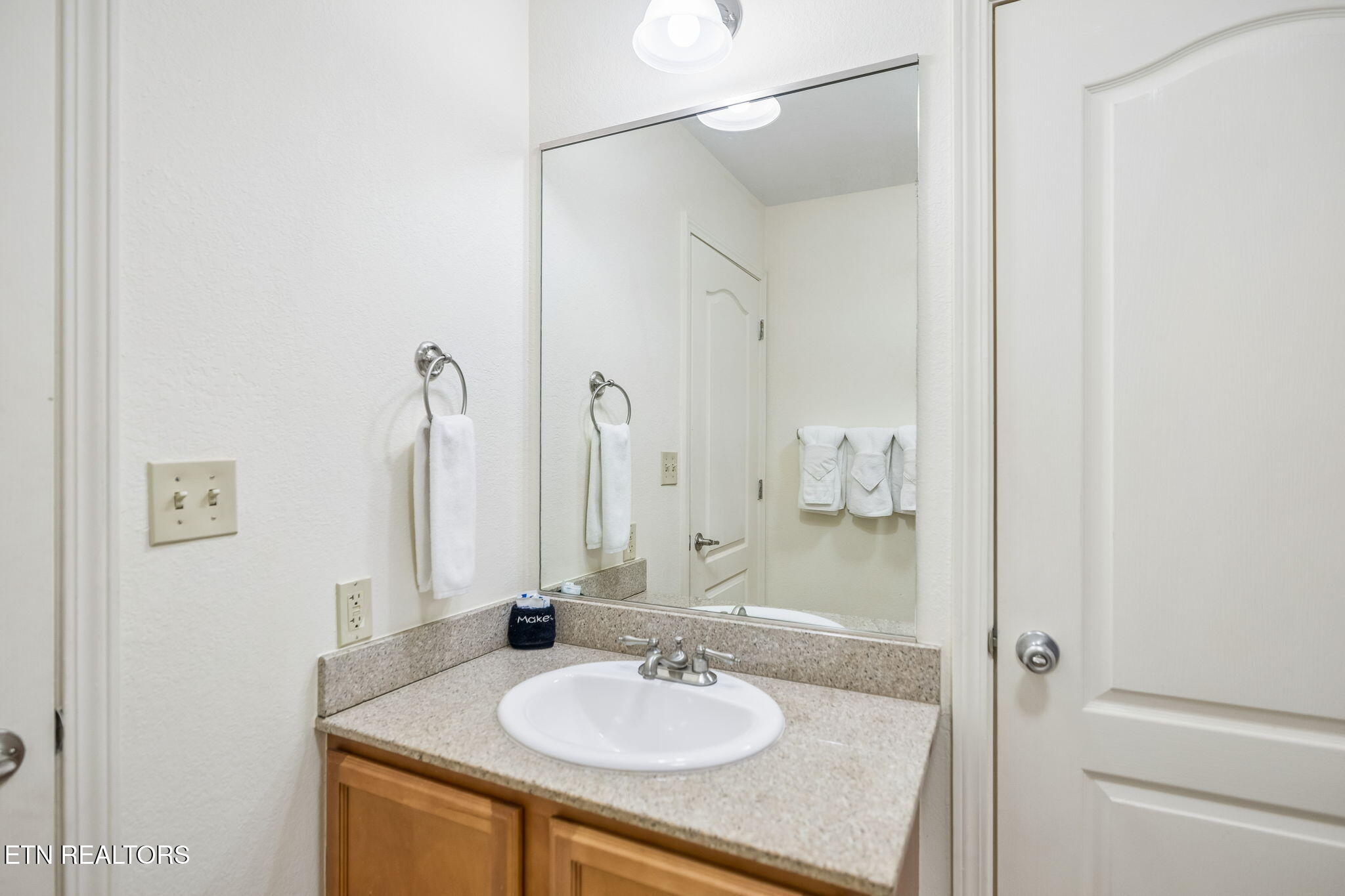 124 Plaza Drive Pigeon Forge TN 37863