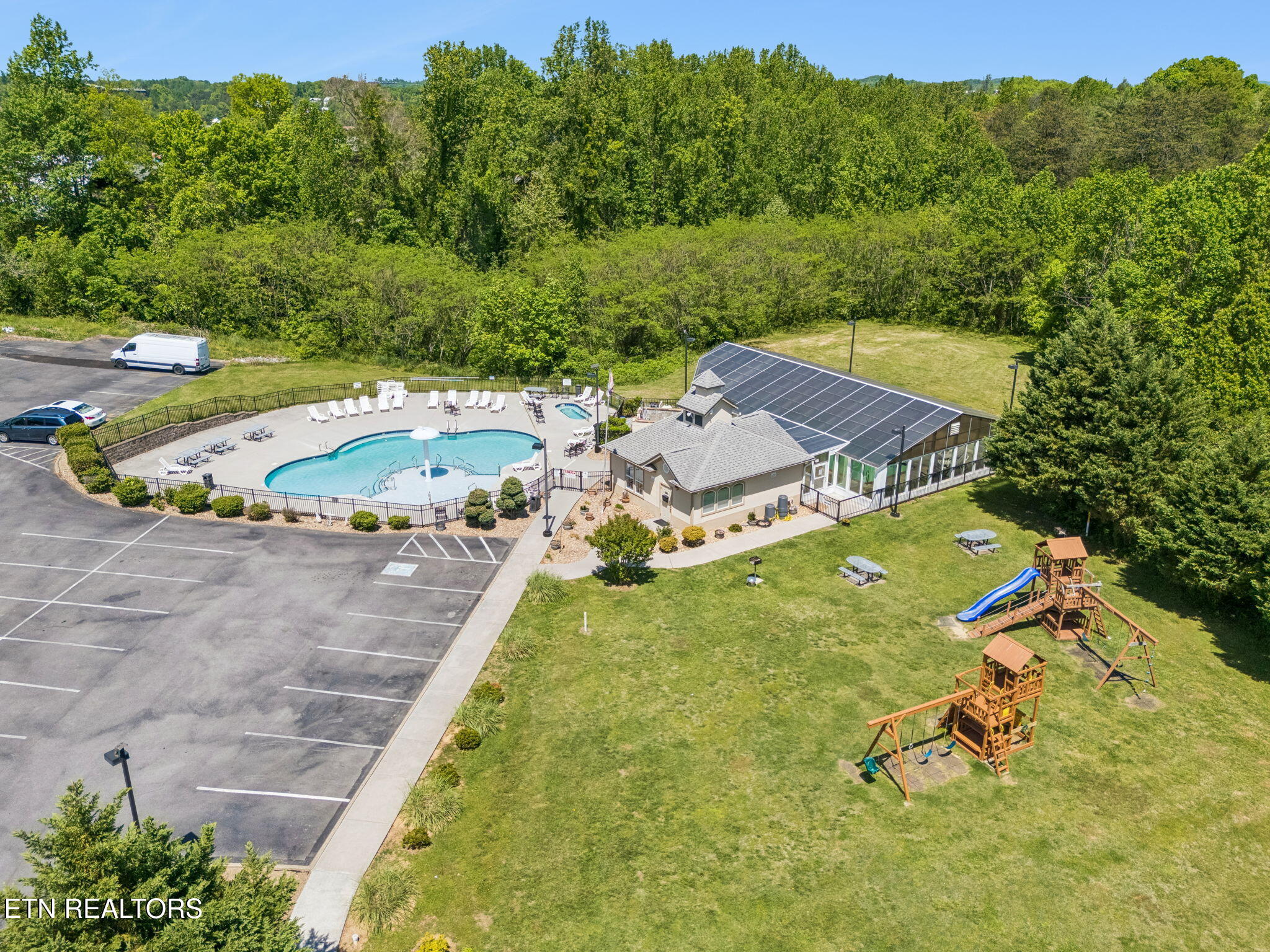 124 Plaza Drive Pigeon Forge TN 37863
