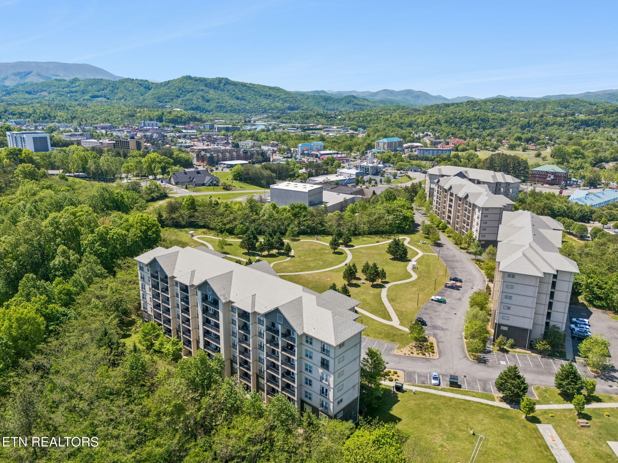 124 Plaza Drive Pigeon Forge TN 37863