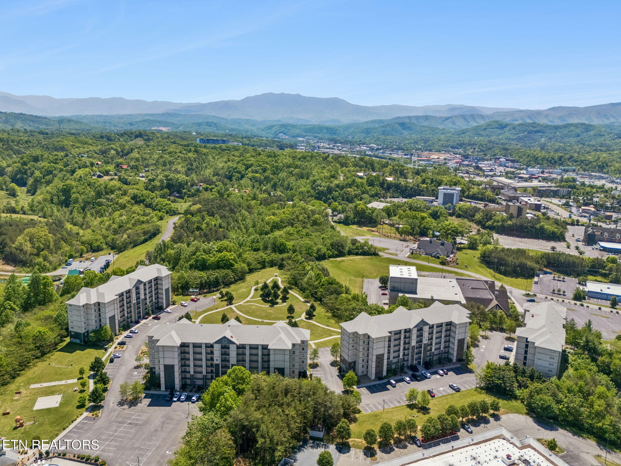 124 Plaza Drive Pigeon Forge TN 37863