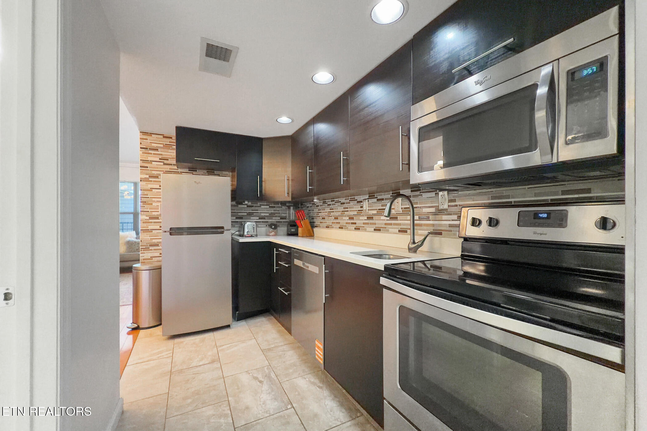 2743 Colonial Dr Drive Pigeon Forge TN 37863
