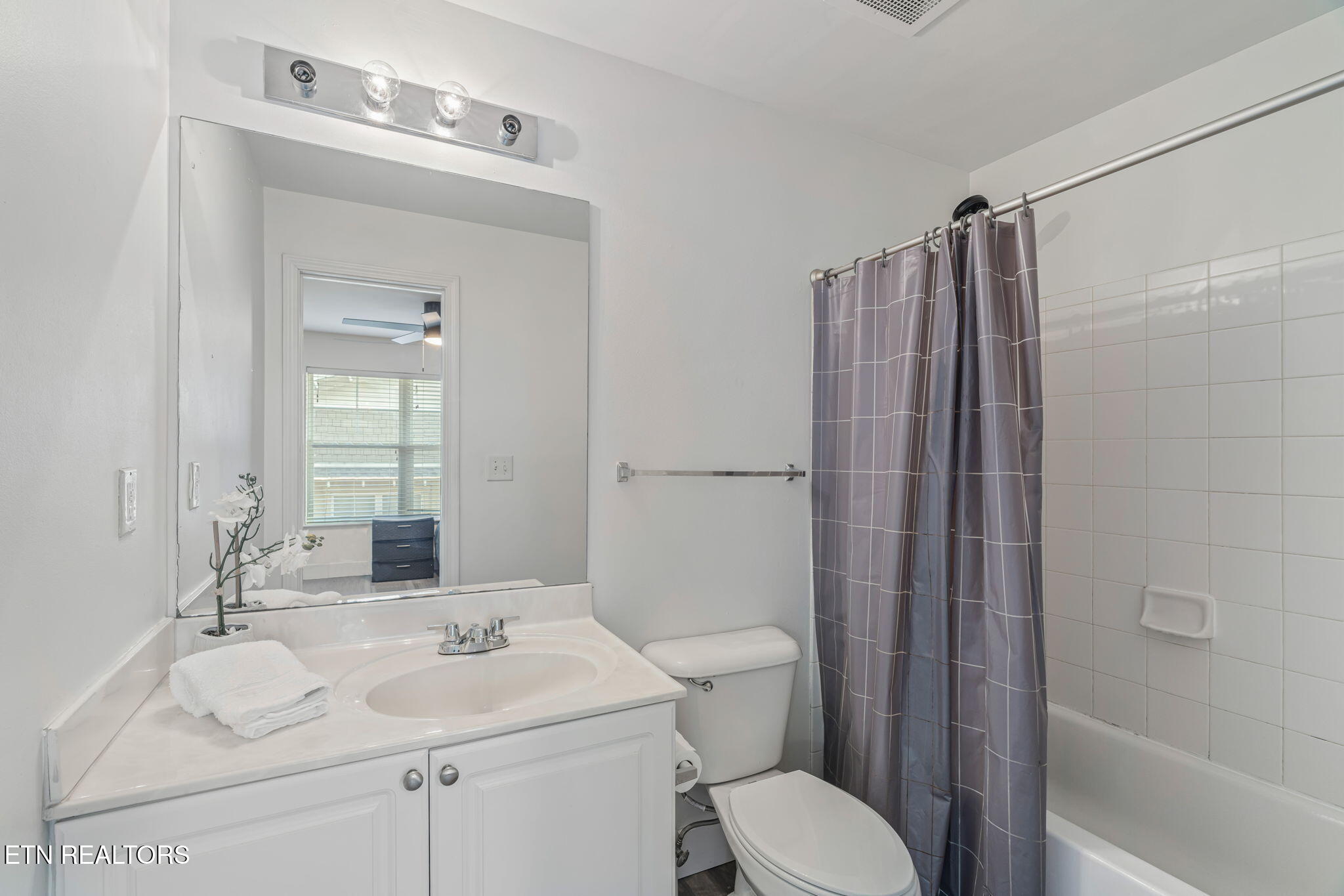 3704 Spruce Ridge Way Knoxville TN 37920