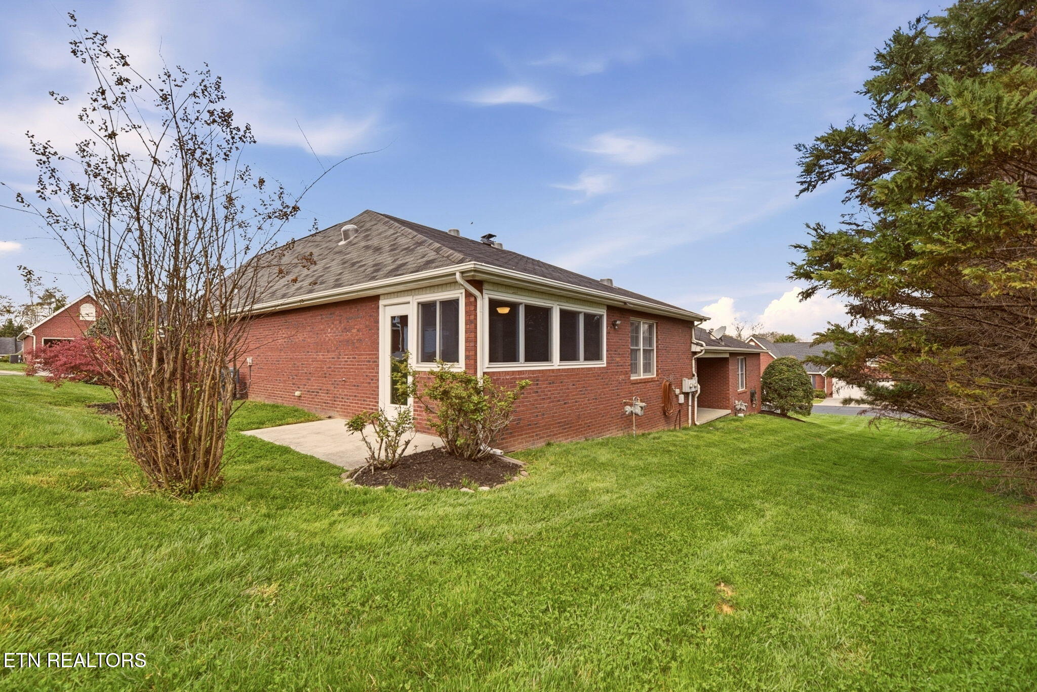210 Butterfly Way Knoxville TN 37924