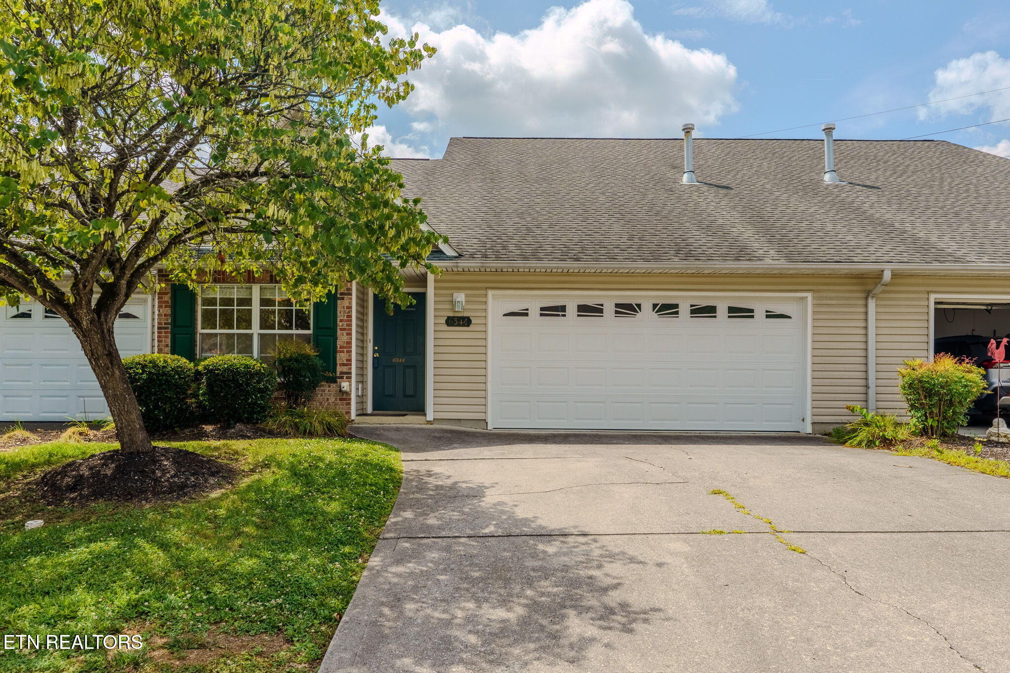6344 Love Song Lane Knoxville TN 37914