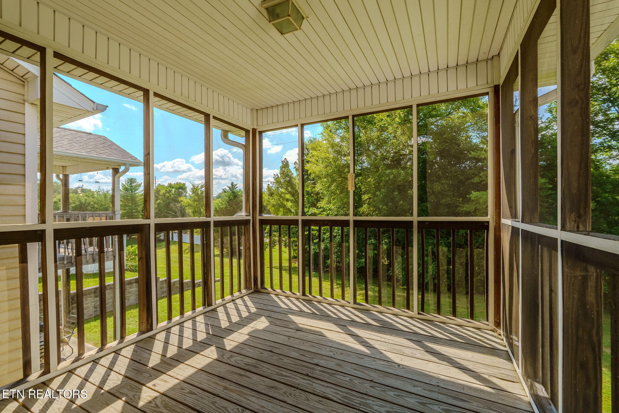 6344 Love Song Lane Knoxville TN 37914