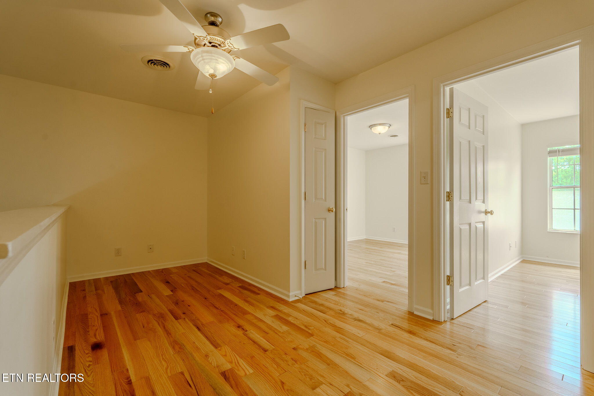 6344 Love Song Lane Knoxville TN 37914