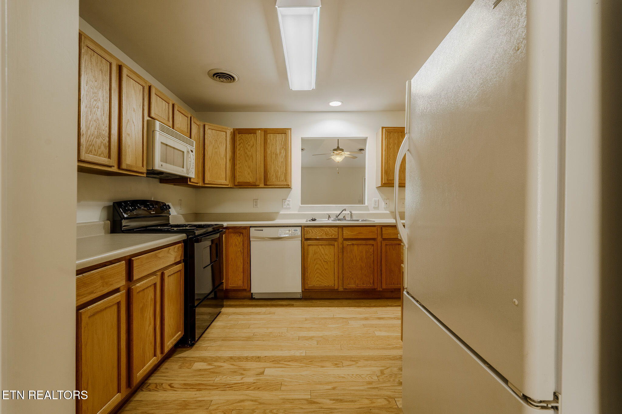6344 Love Song Lane Knoxville TN 37914