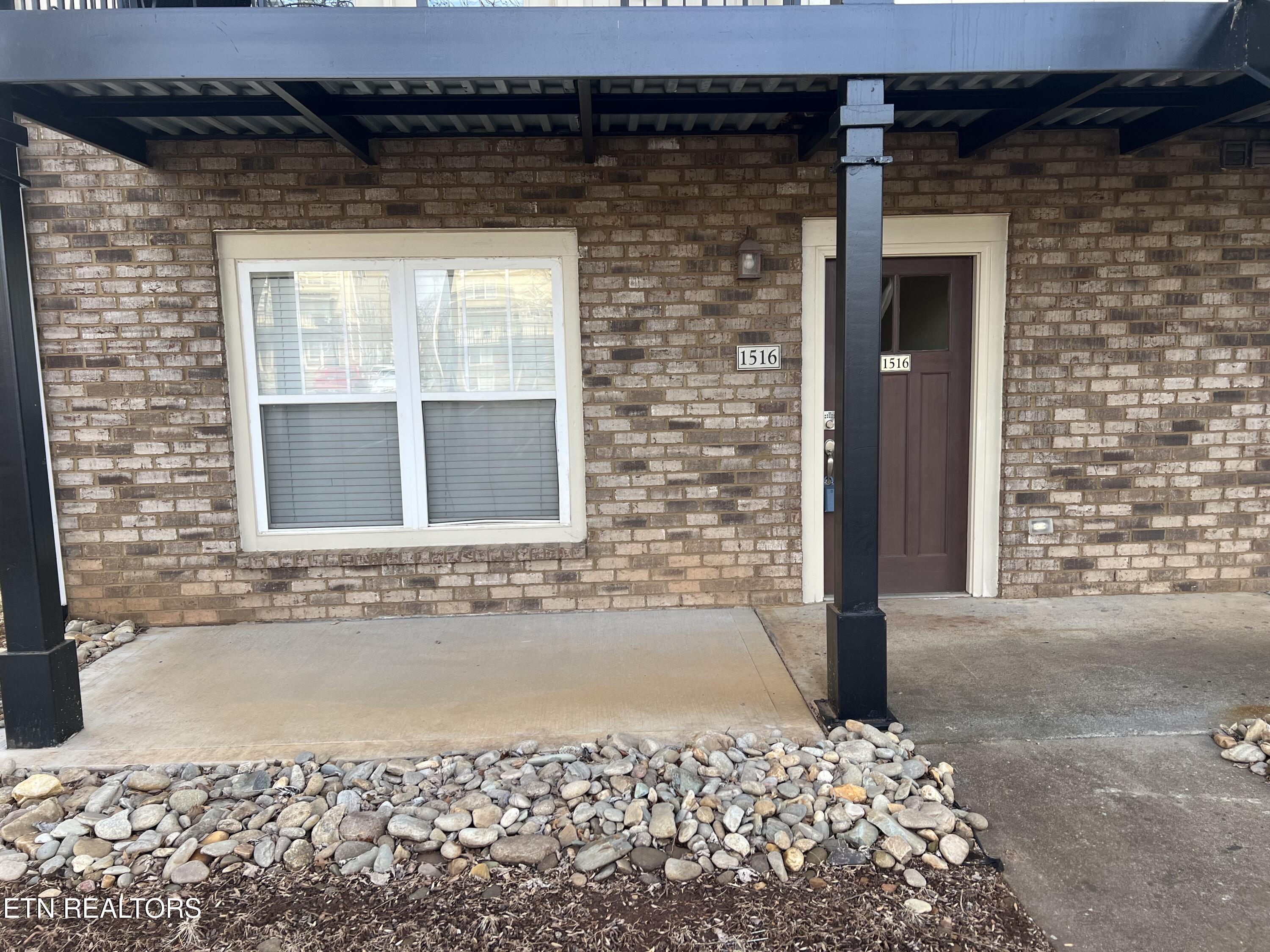 1106 Tree Top Way Knoxville TN 37920