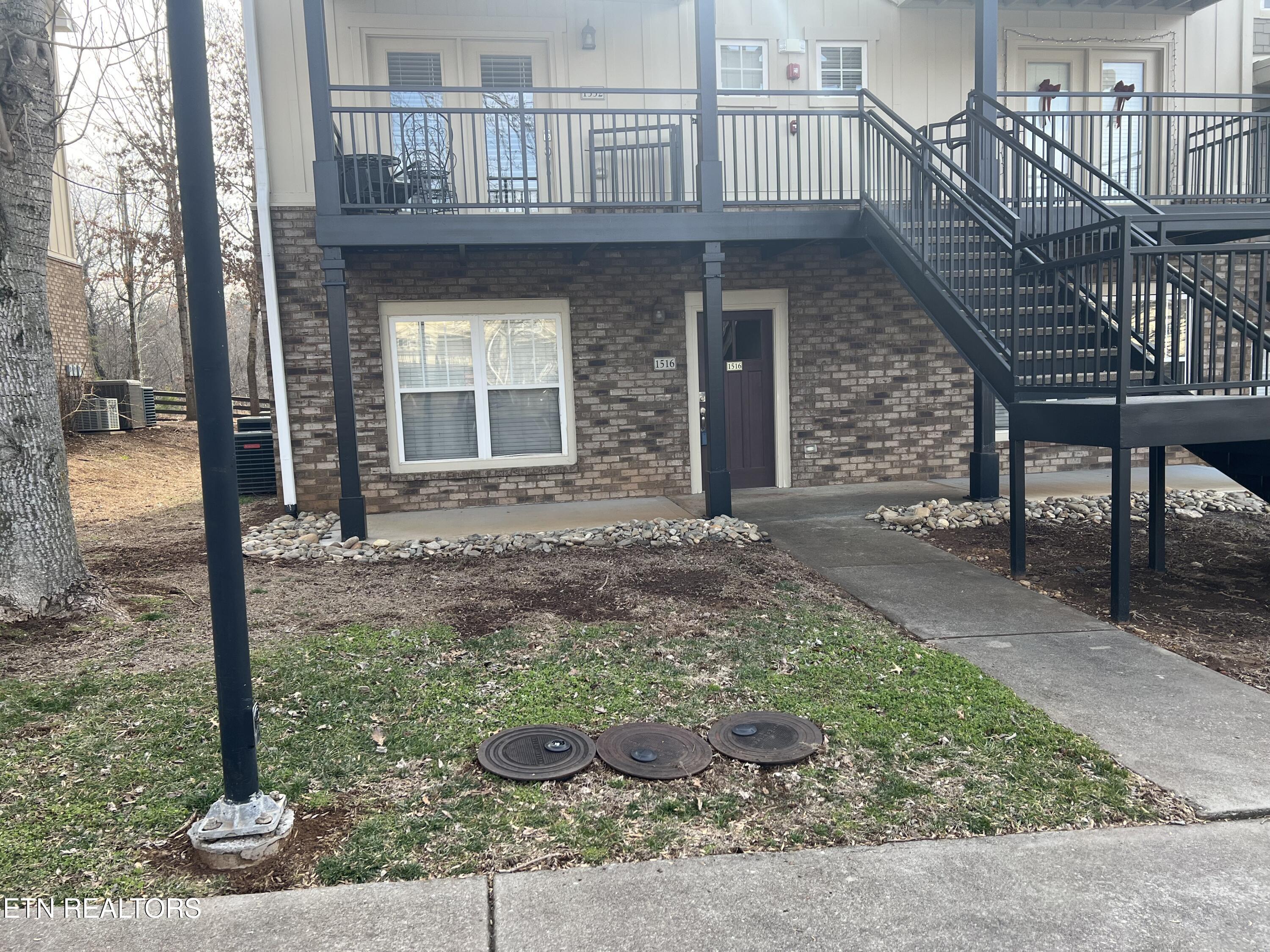 1106 Tree Top Way Knoxville TN 37920