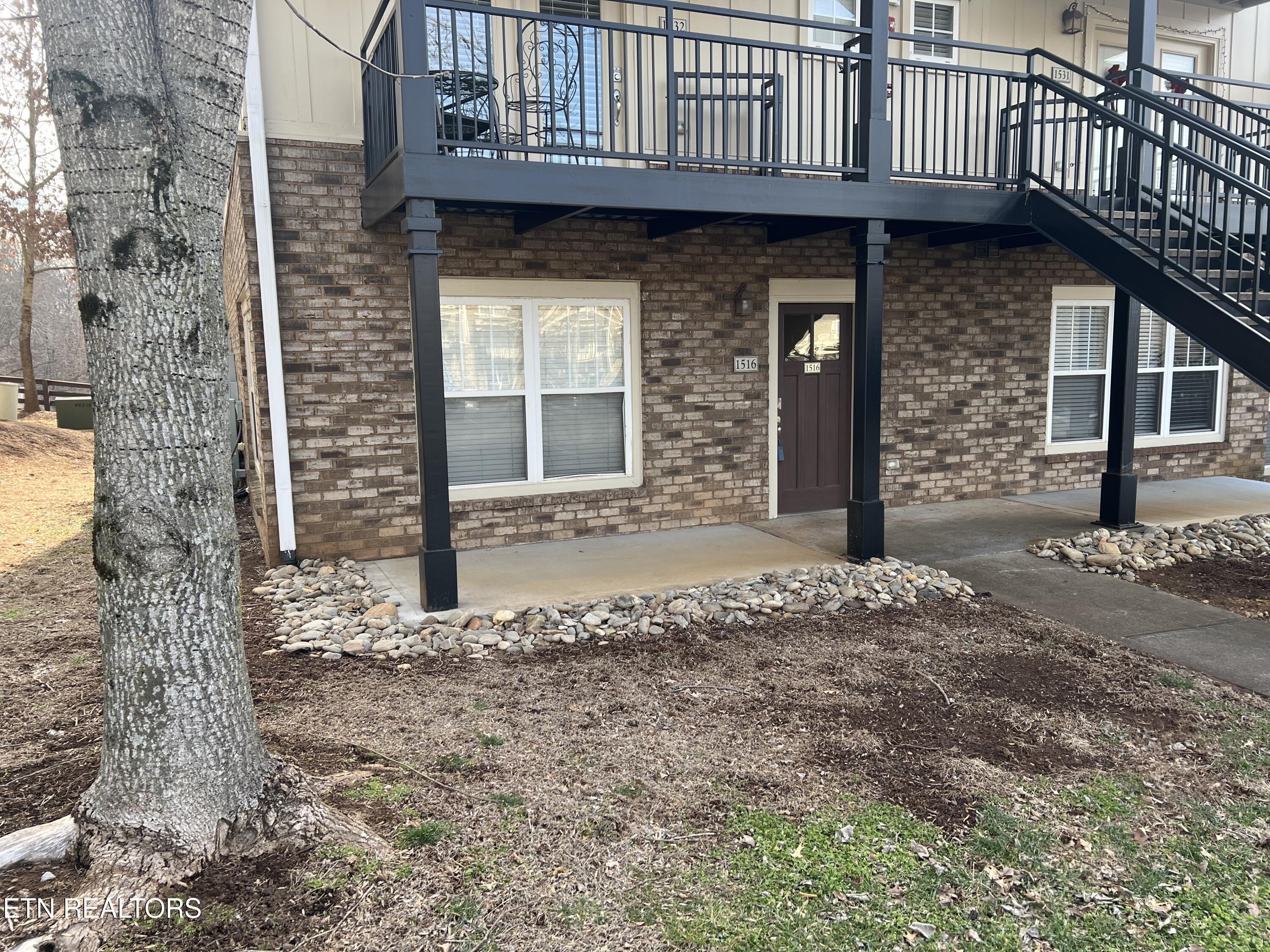 1106 Tree Top Way Knoxville TN 37920