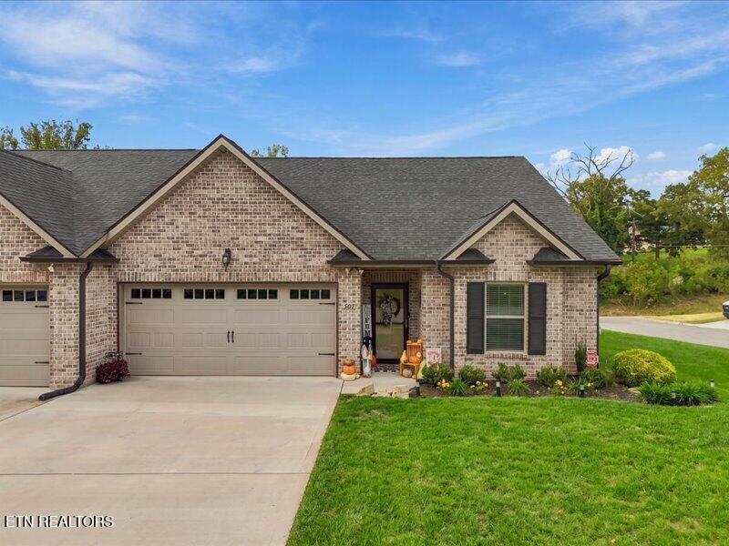 307 Whiskey Barrel Way Knoxville TN 37912