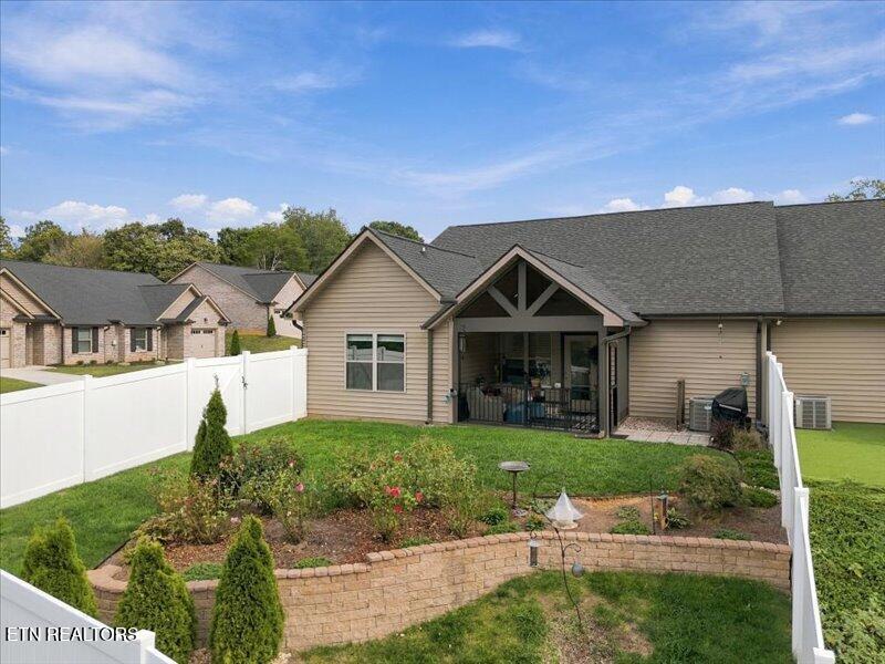 307 Whiskey Barrel Way Knoxville TN 37912