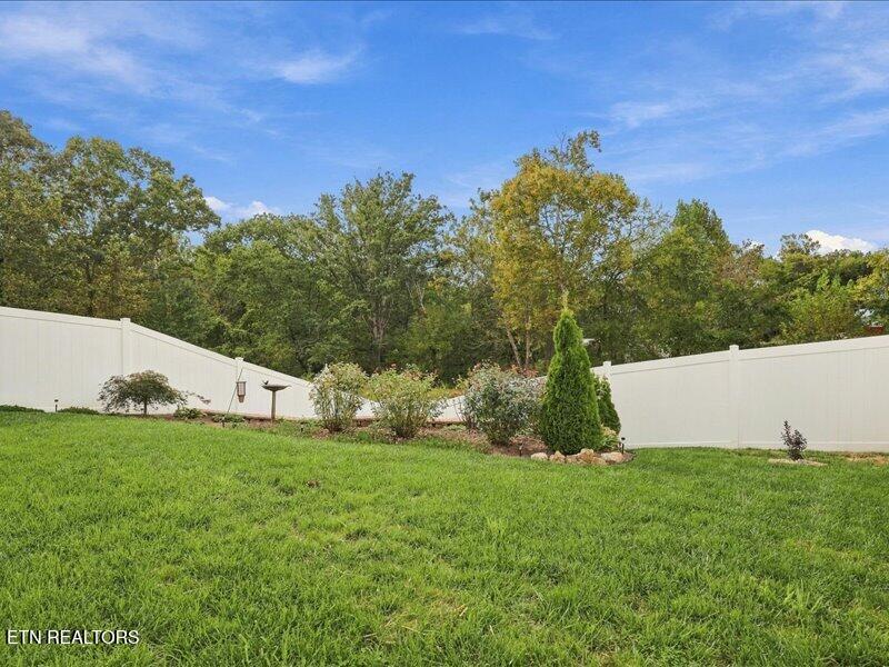 307 Whiskey Barrel Way Knoxville TN 37912