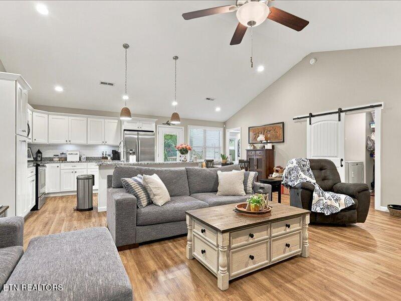 307 Whiskey Barrel Way Knoxville TN 37912