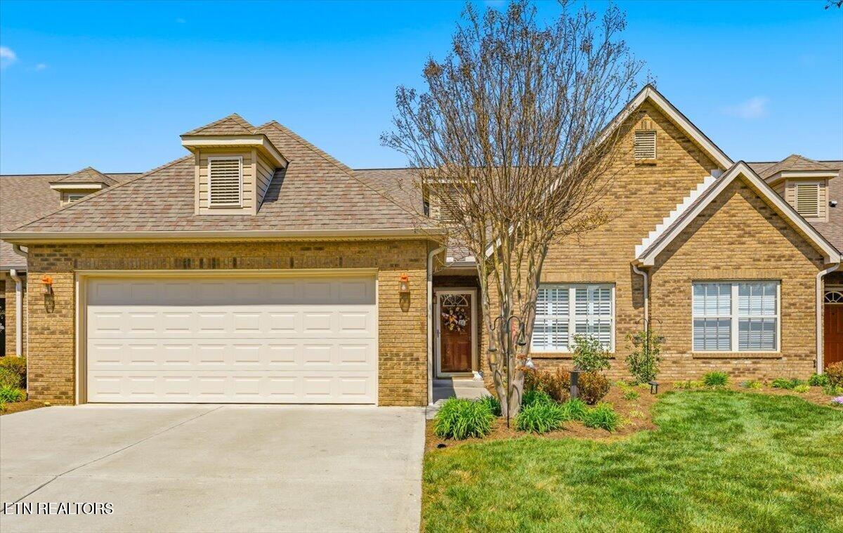 327 Glenview Circle Lenoir City TN 37771