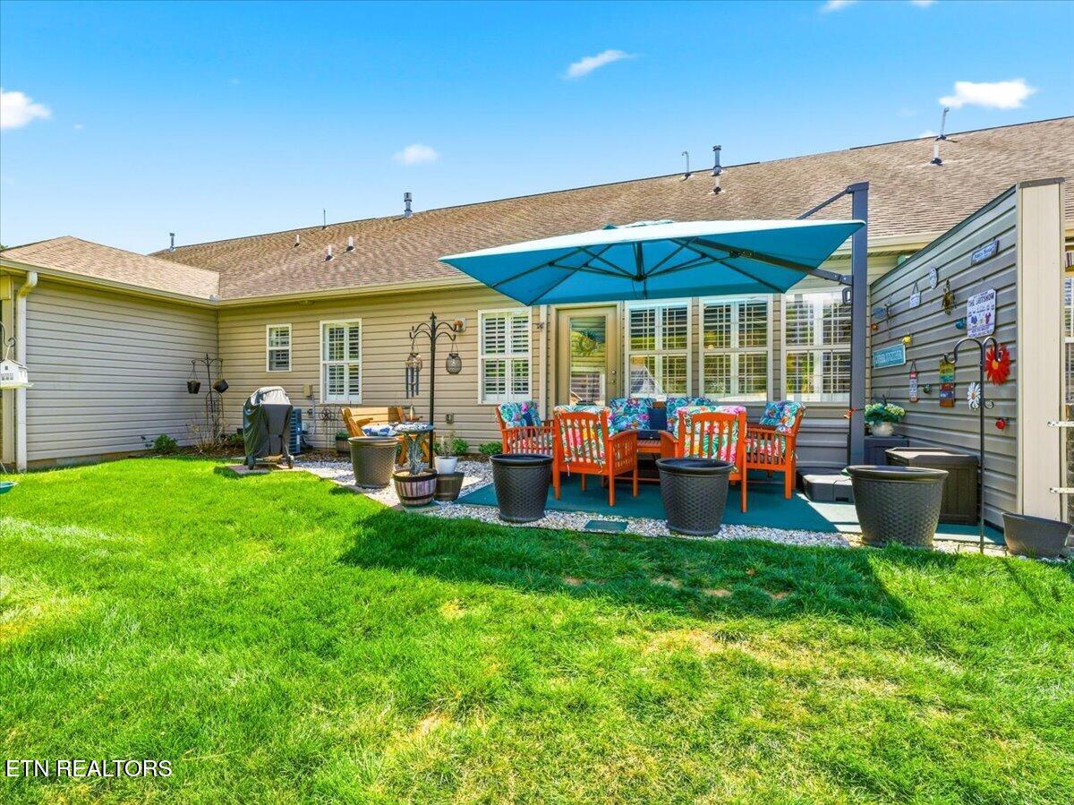 327 Glenview Circle Lenoir City TN 37771