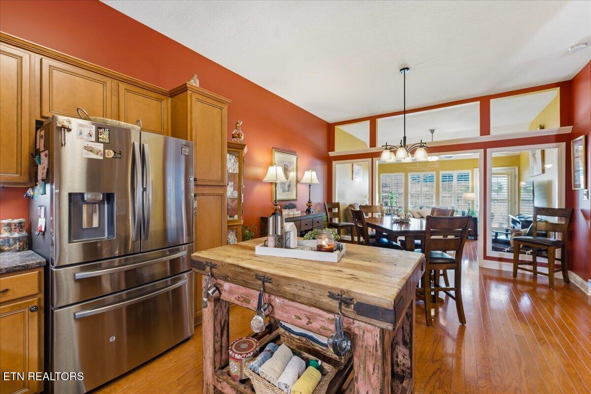 327 Glenview Circle Lenoir City TN 37771