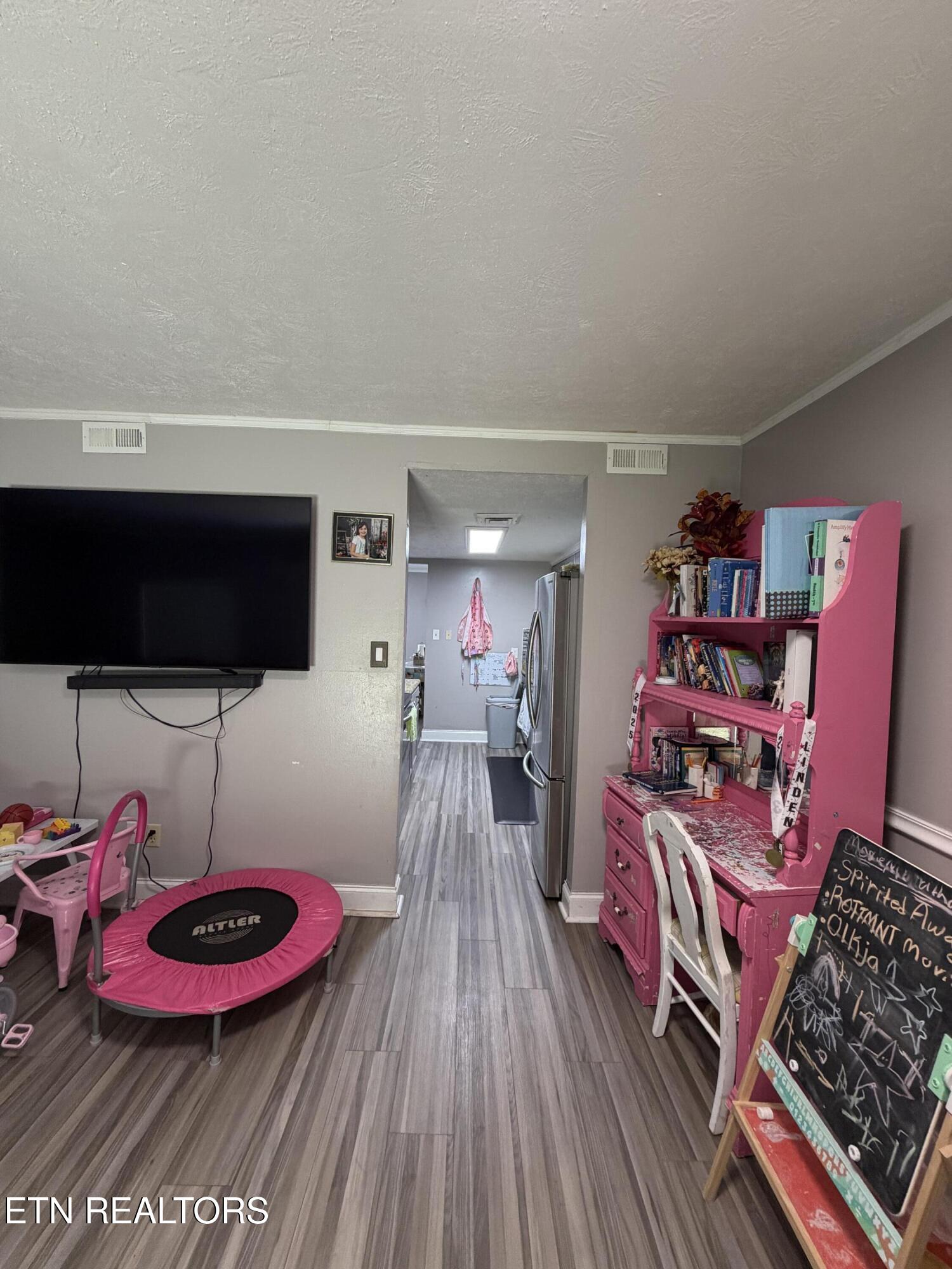 74 Valley Forge Drive Oak Ridge TN 37830