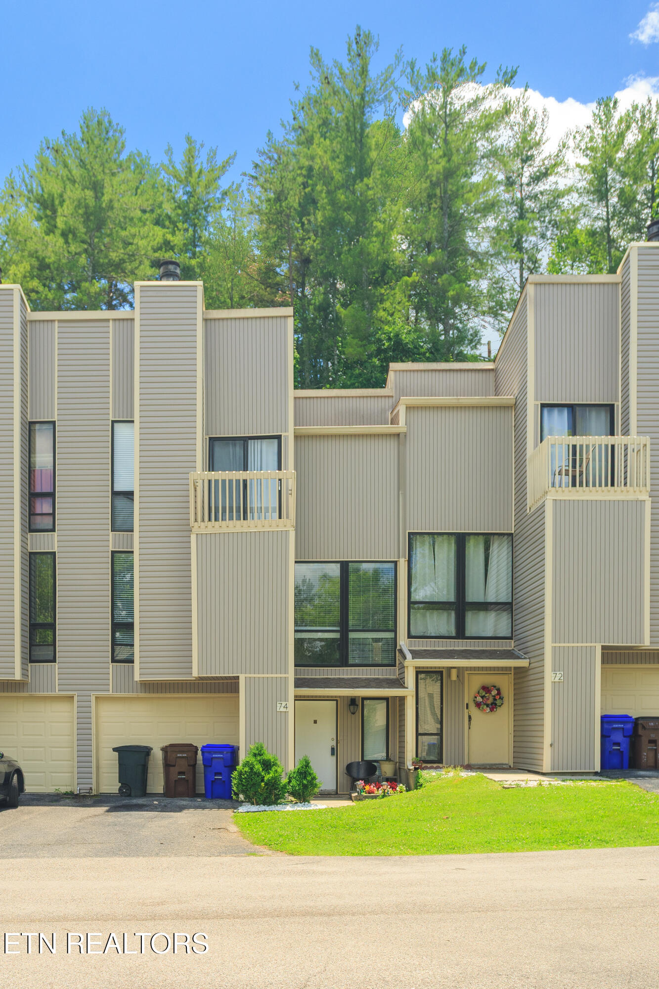 74 Valley Forge Drive Oak Ridge TN 37830