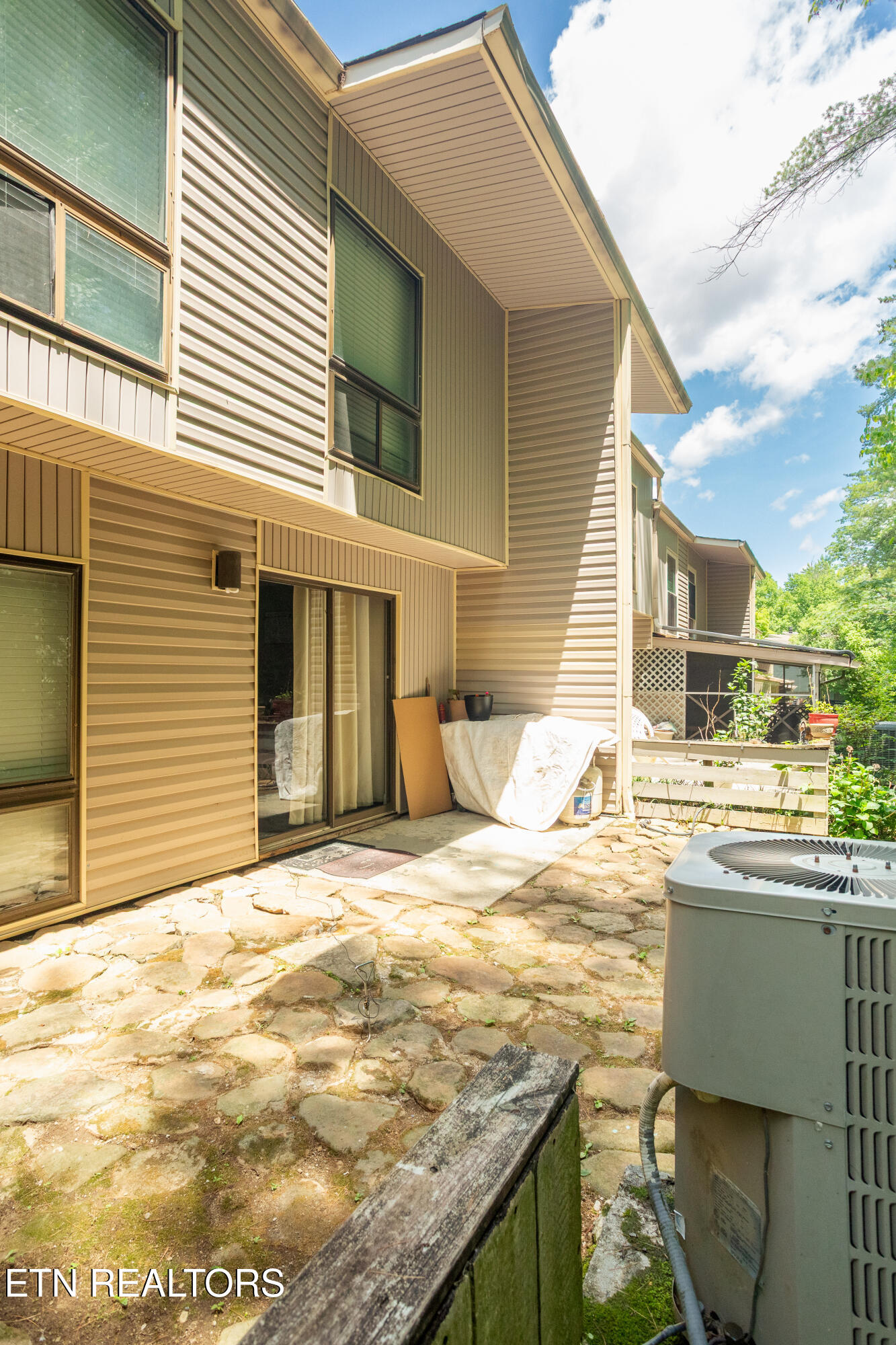 74 Valley Forge Drive Oak Ridge TN 37830
