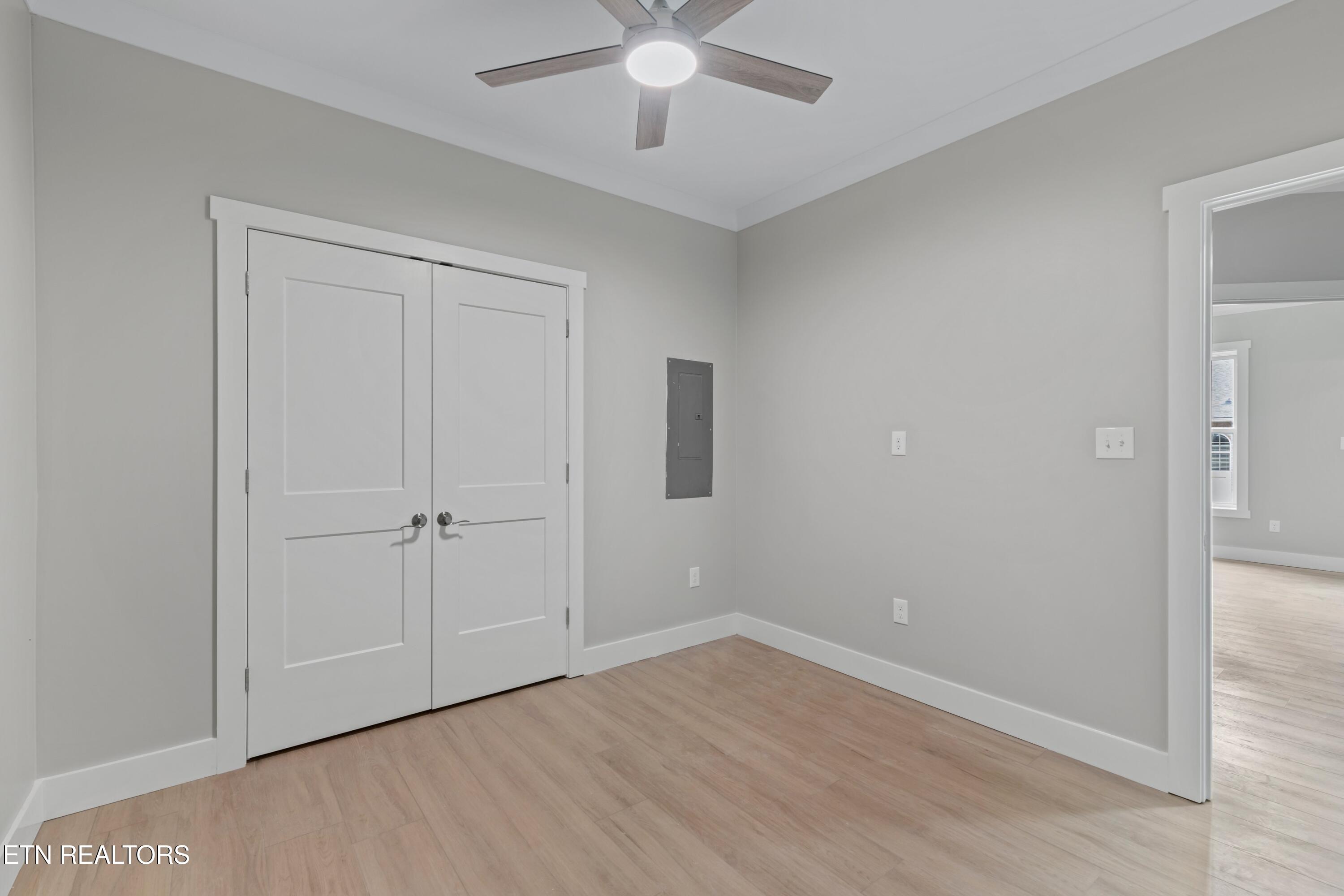 2432 Grand View Court Kingston TN 37763