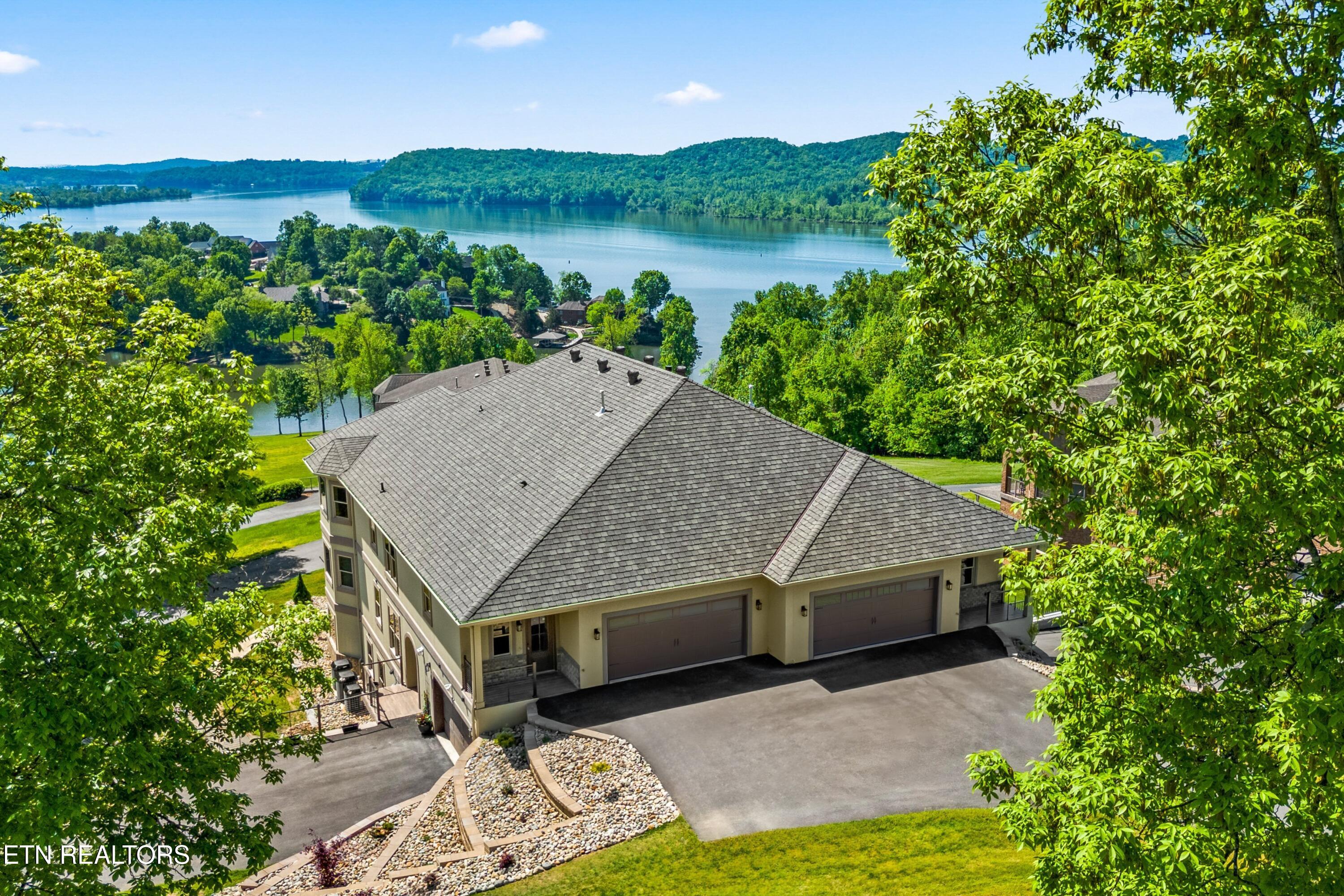 2432 Grand View Court Kingston TN 37763