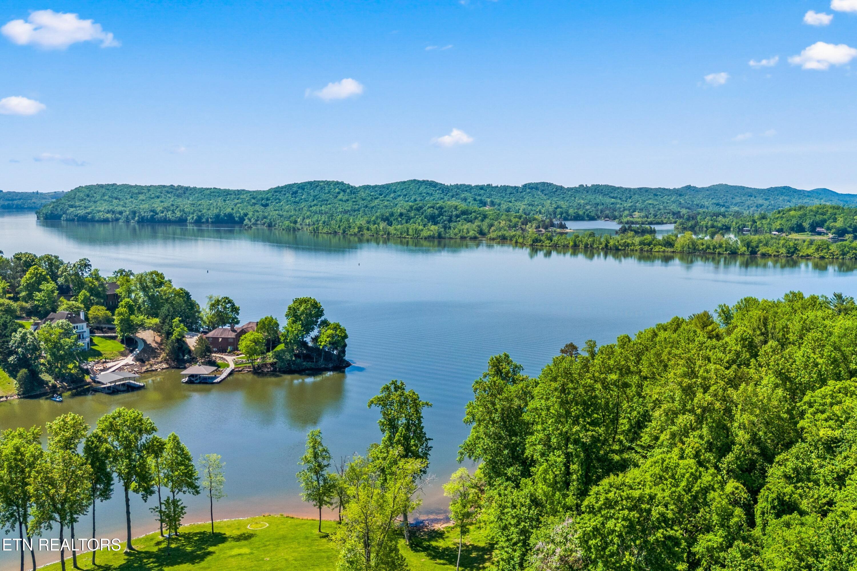 2432 Grand View Court Kingston TN 37763