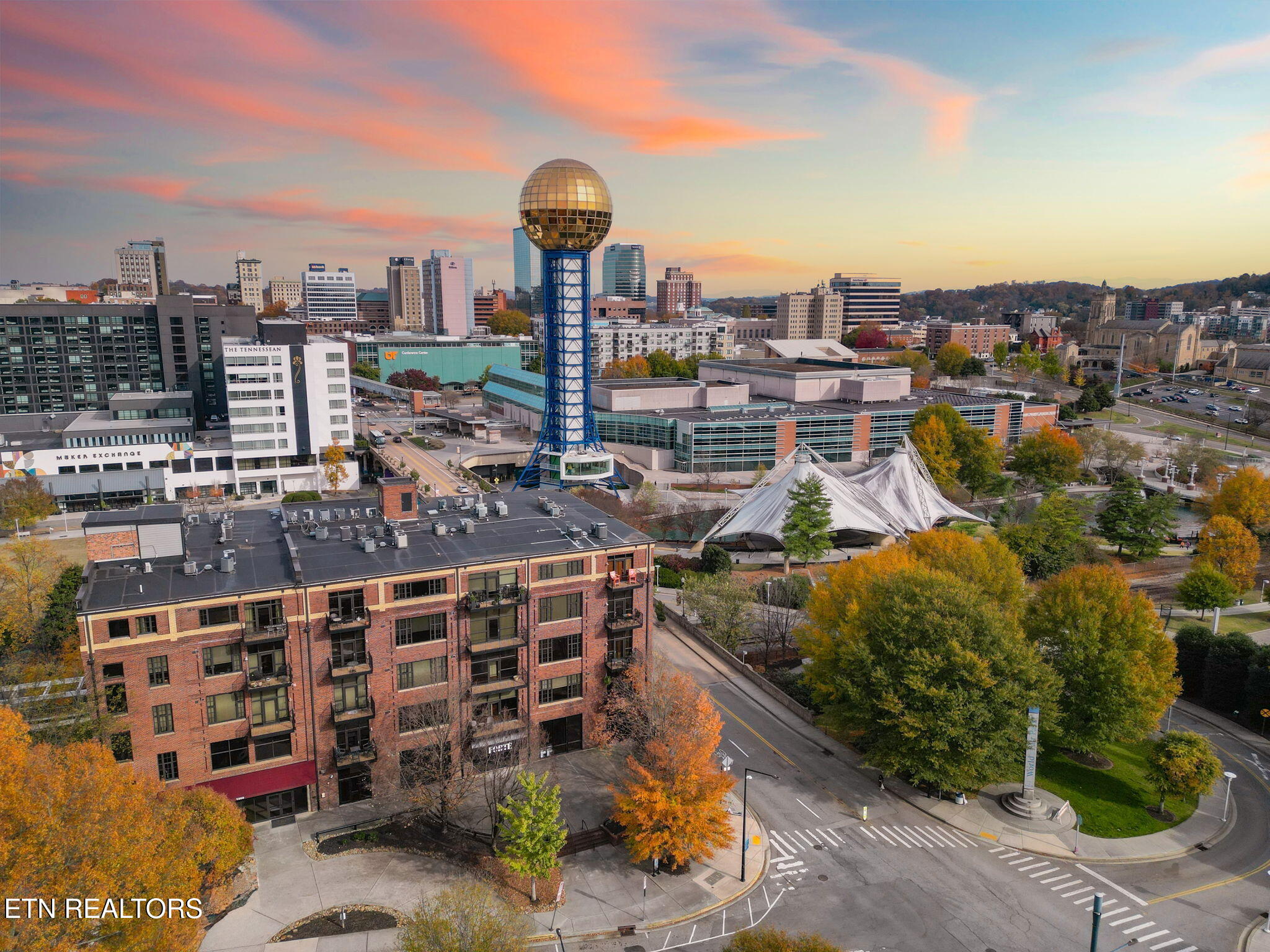 Knoxville TN, 1060 Worlds Fair Park Drive, Unit 16