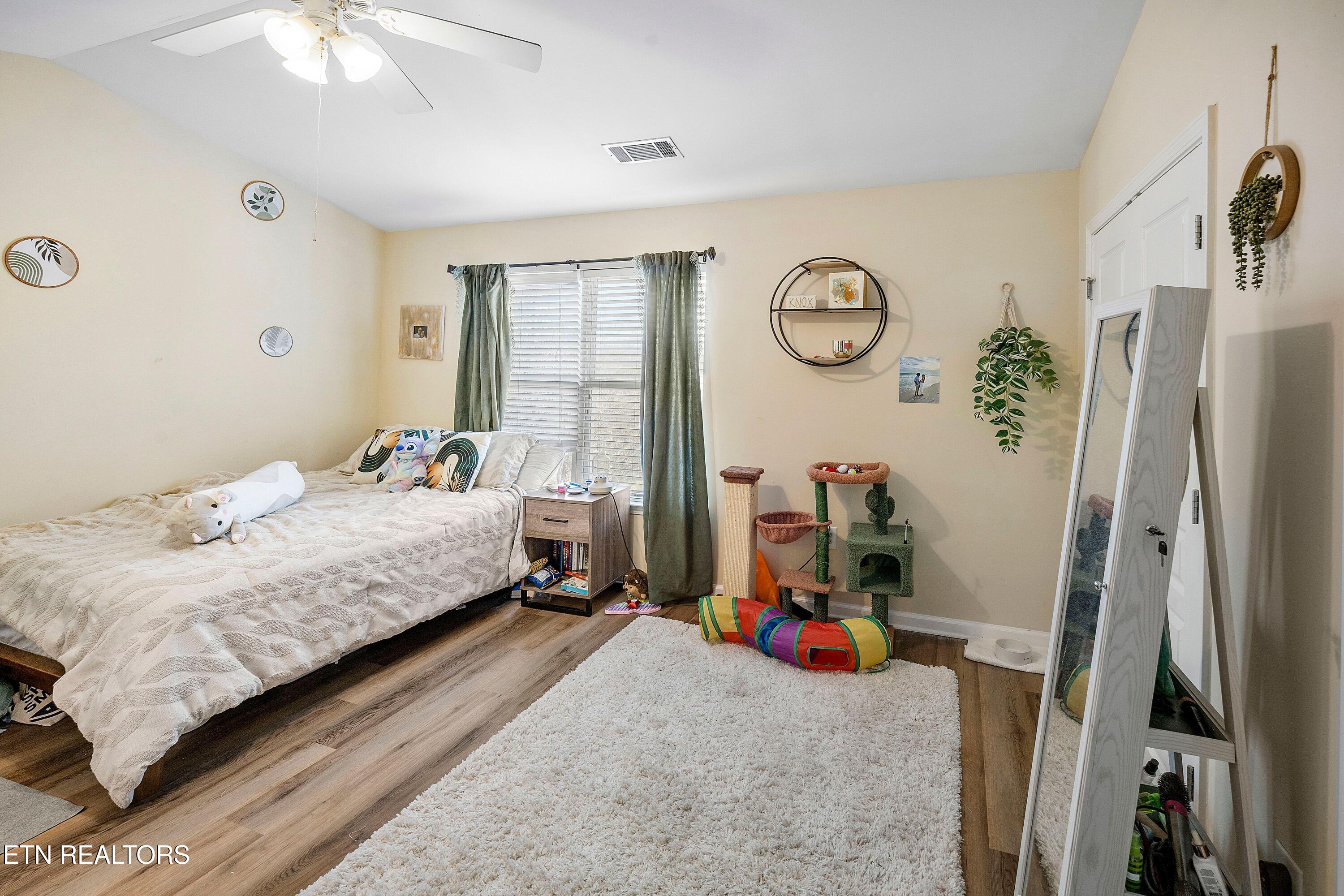 3831 Cherokee Woods Way Knoxville TN 37920